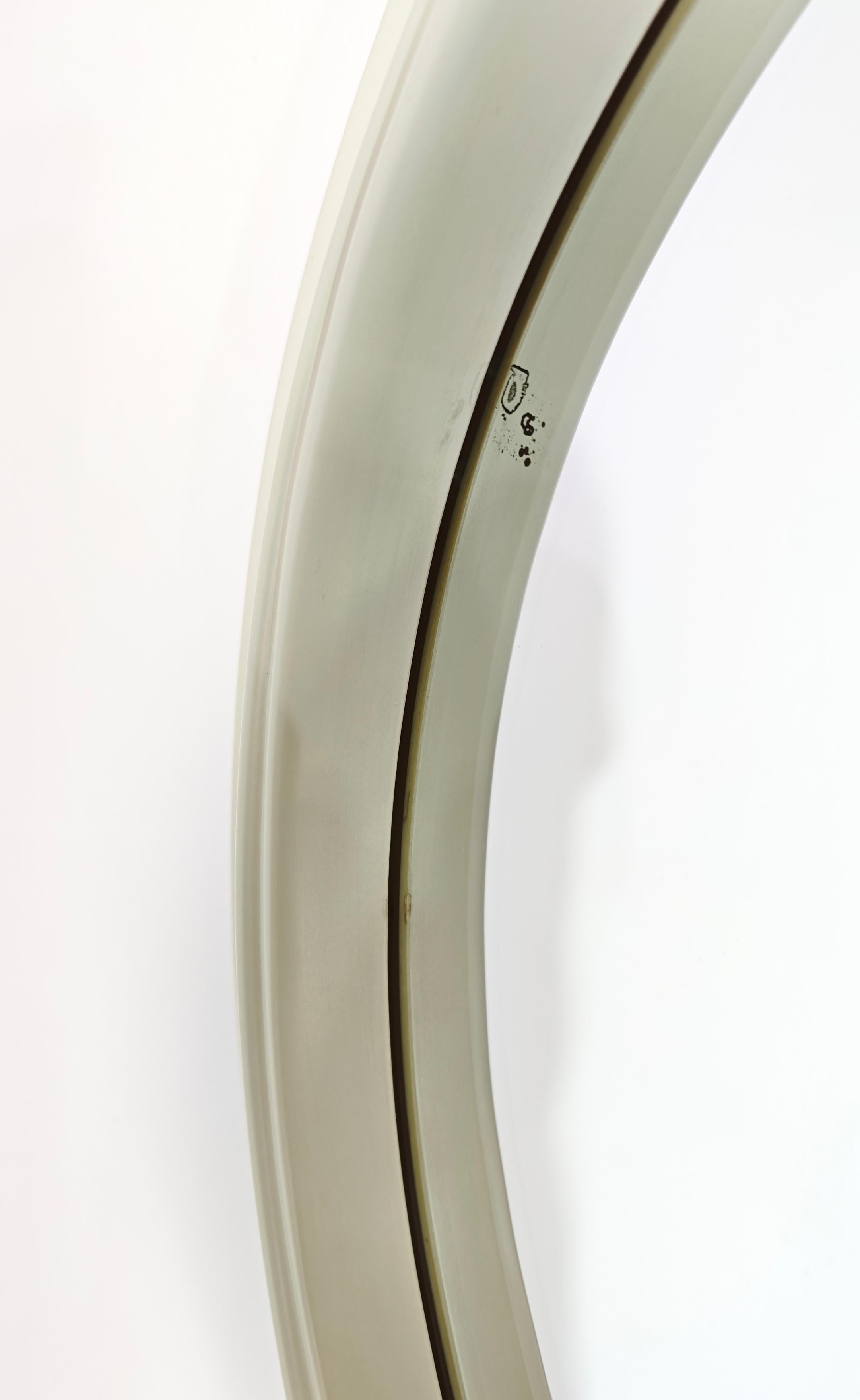 Vetro Round Plastic Wall Mirror Carrara & Matta Design Italy 70s Mid-Century Modern in vendita