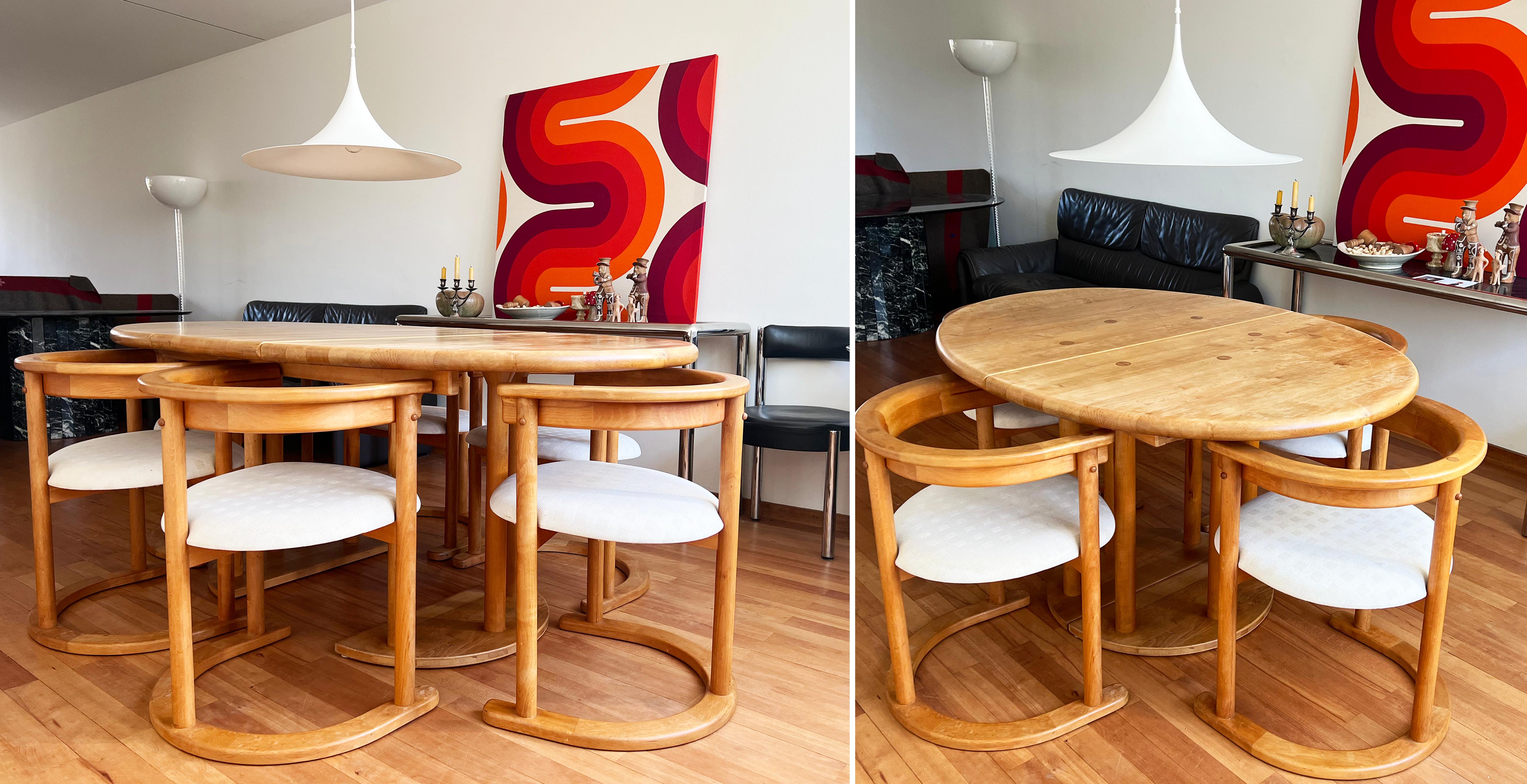 Table de salle à manger ronde post-moderne brutaliste MCM en hêtre + 6 chaises, 9 pièces Bon état - En vente à Basel, BS