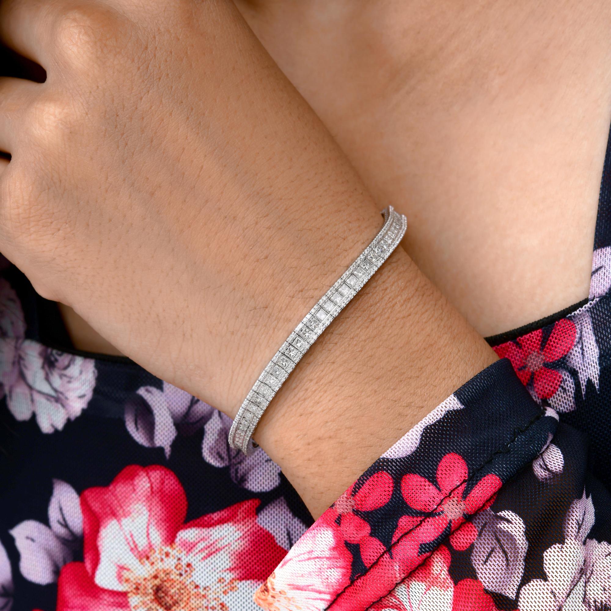 Bracelet de tennis en or blanc 18 carats, taille princesse ronde, 4,95 carats de diamant SI/H Neuf - En vente à Diera, Dubai