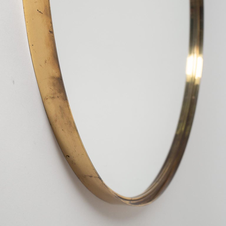 Round Profiled Brass Mirror, 1950s For Sale 3