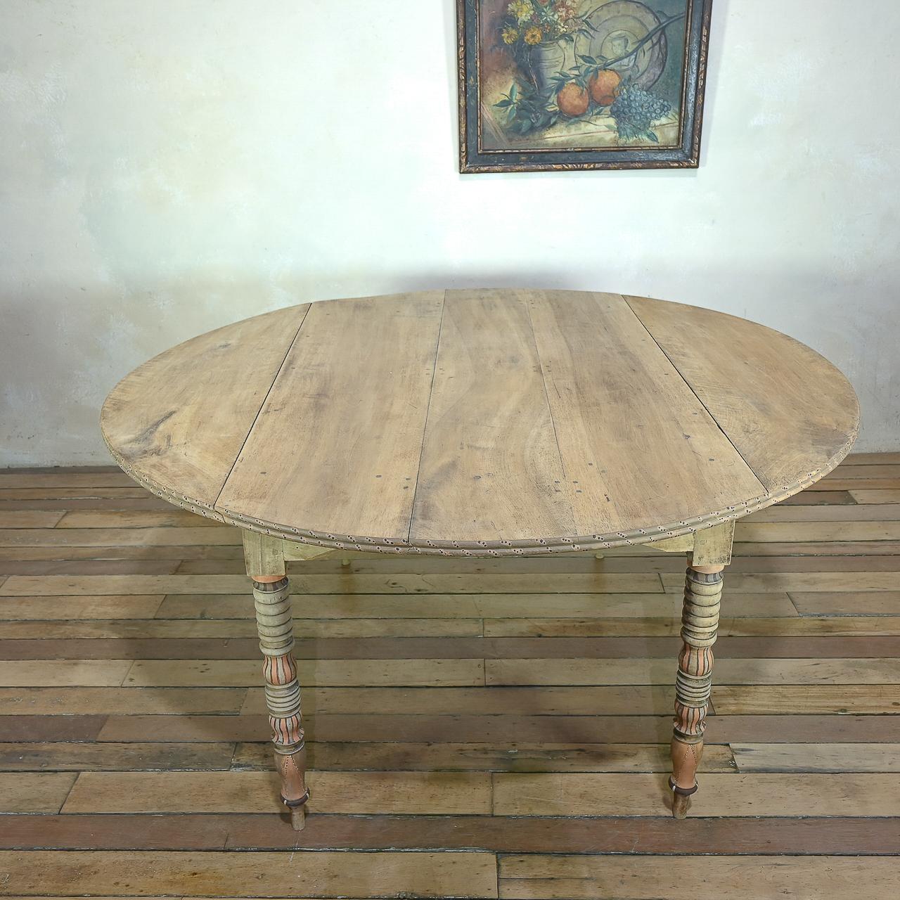 Round Provincial Antique 19th Century French Painted Drop Leaf Table - Bleached 7