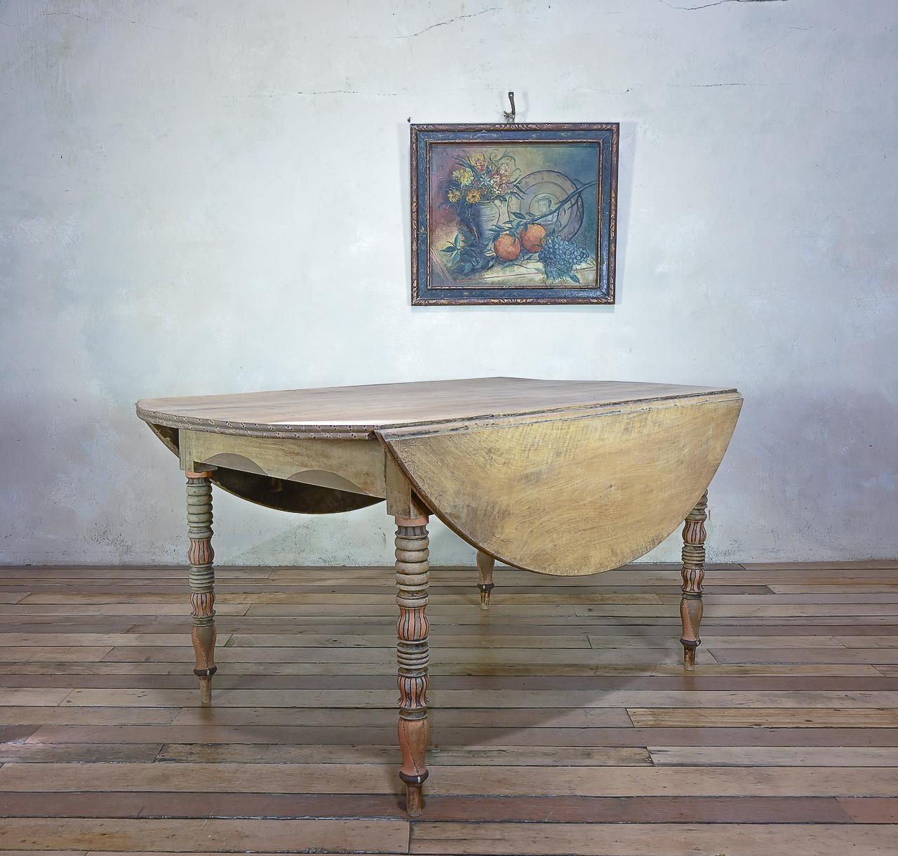 Round Provincial Antique 19th Century French Painted Drop Leaf Table - Bleached 12