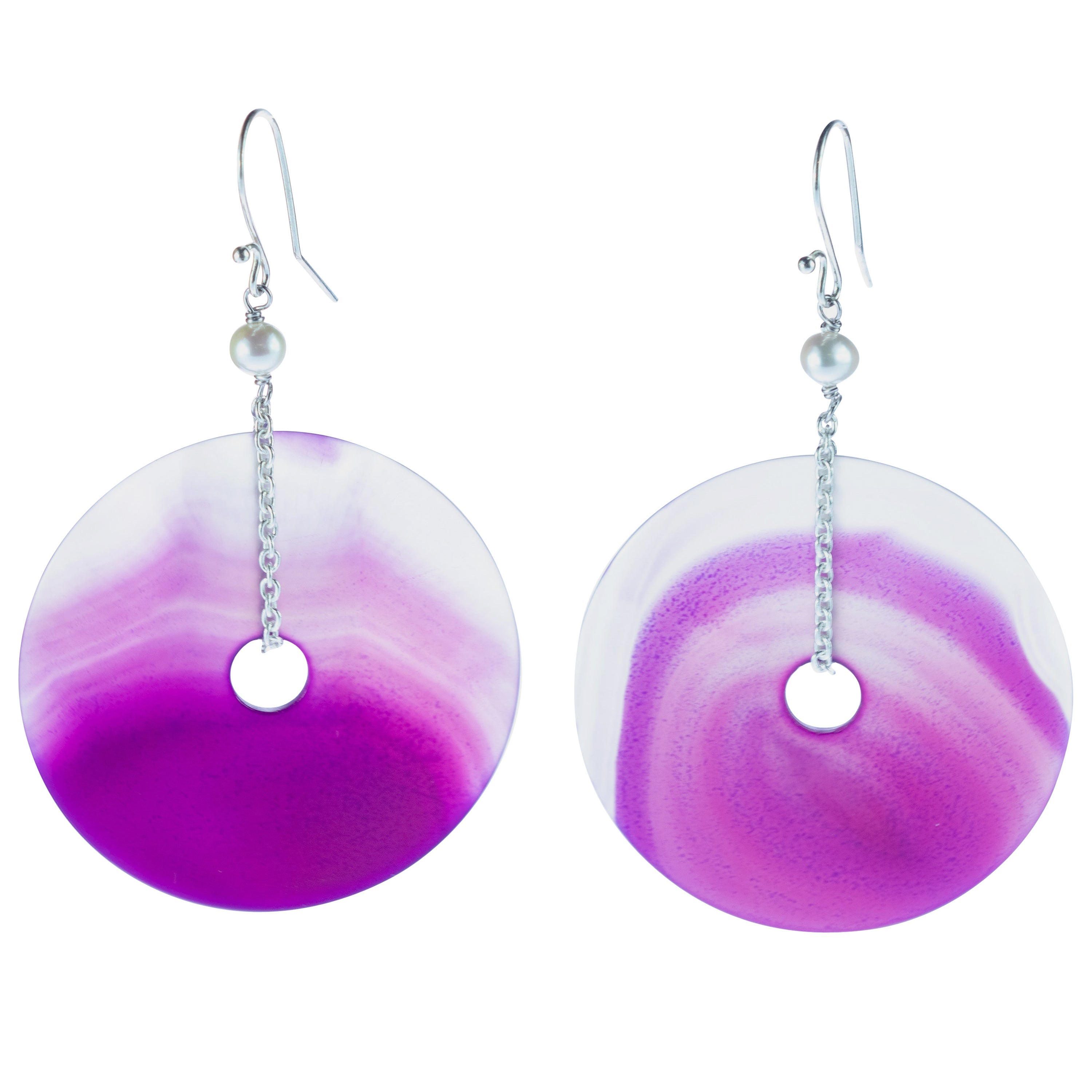 Orecchini tondi di agata viola con perle d
acqua dolce a forma di ciambella in argento sterling