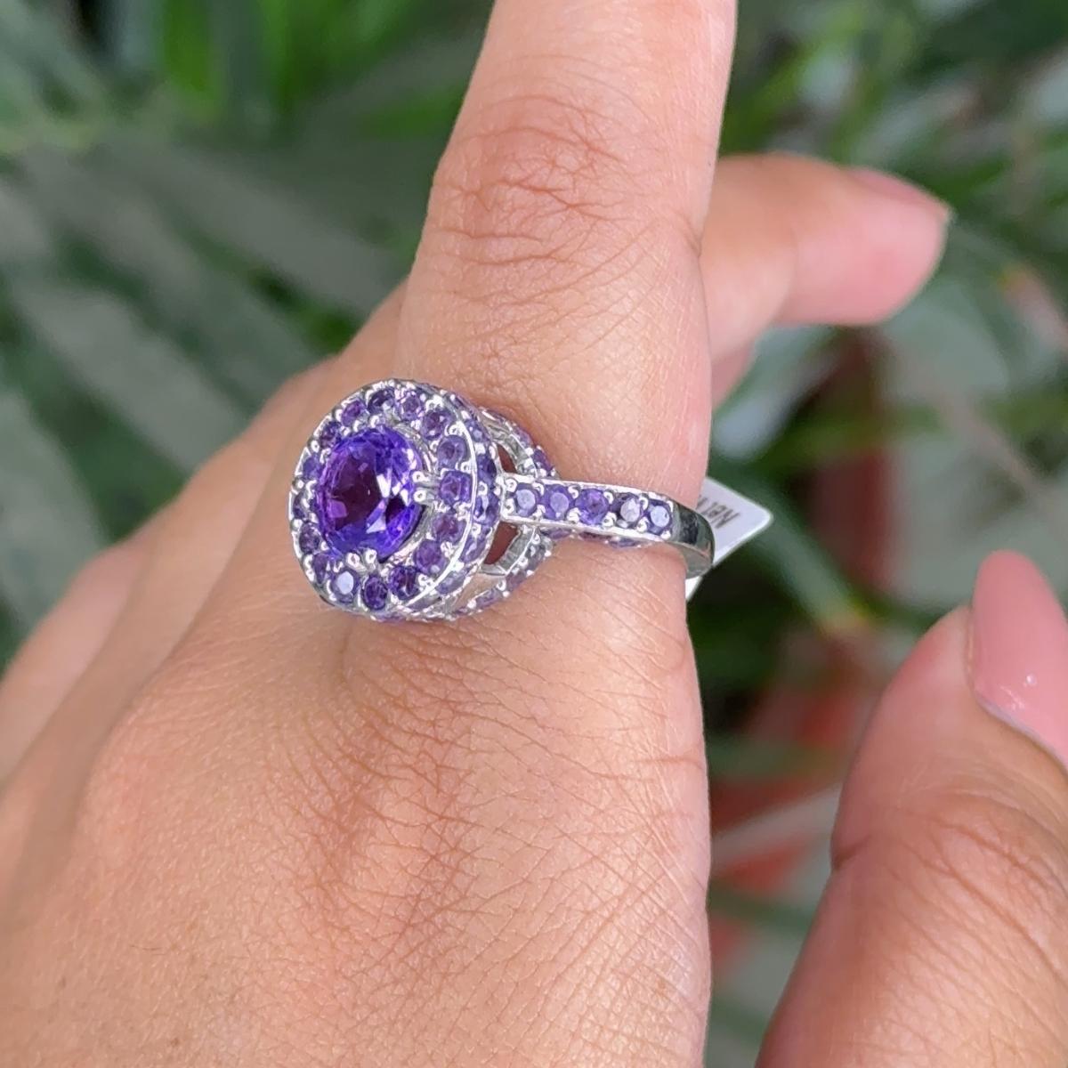 For Sale:  Round Purple Amethyst Cluster Unisex Dome Ring for Him in 925 Sterling Silver 4