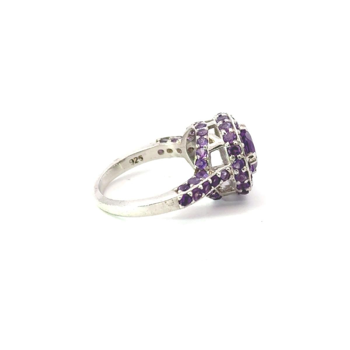 For Sale:  Round Purple Amethyst Cluster Unisex Dome Ring for Him in 925 Sterling Silver 6