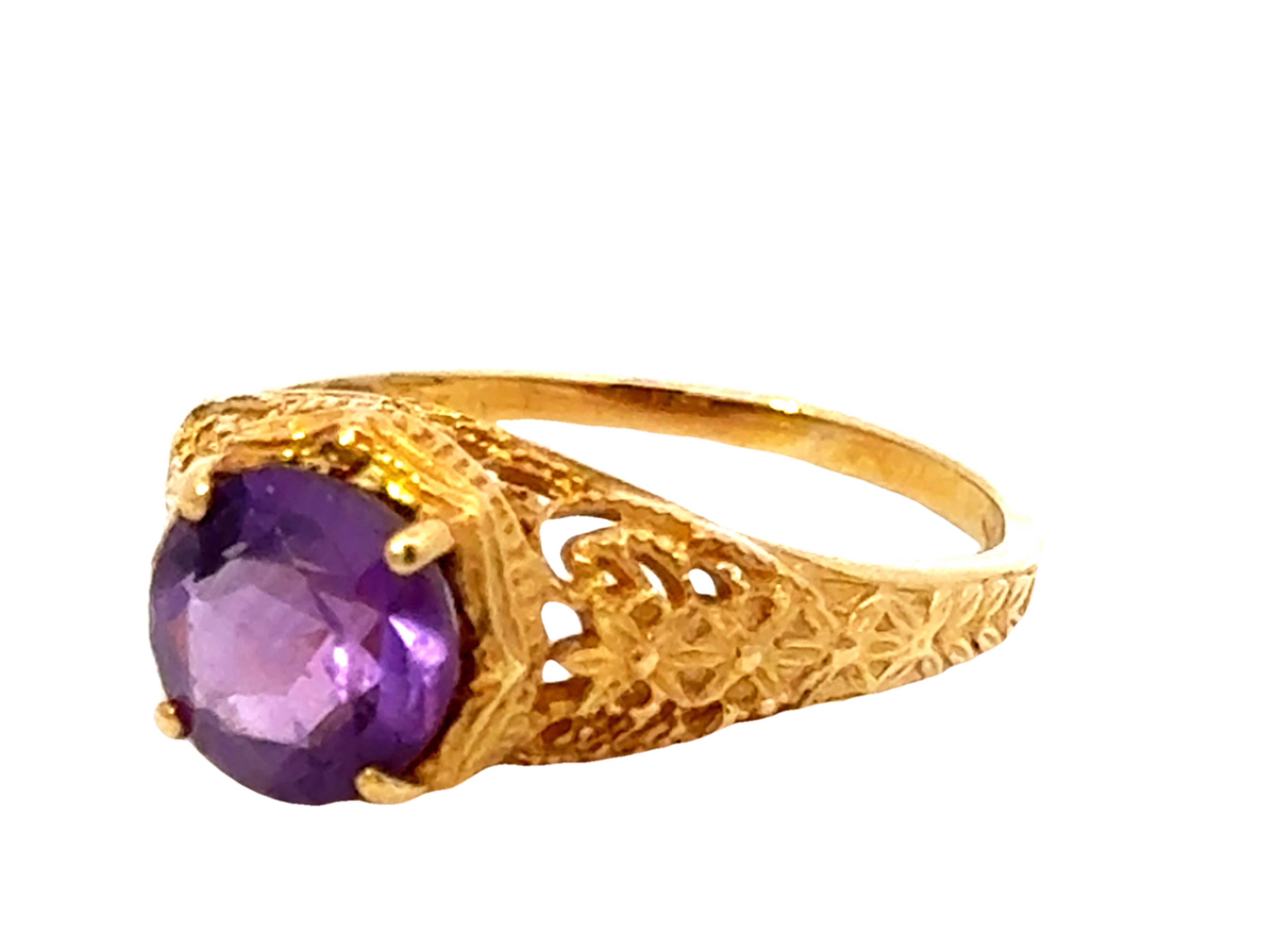Round Cut Round Purple Amethyst Filigree Ring 14k Yellow Gold For Sale