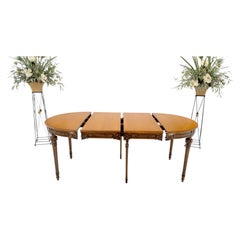 Round Racetrack w/ Two Large Leaves Carved Olive Finish Dining Table MINT!