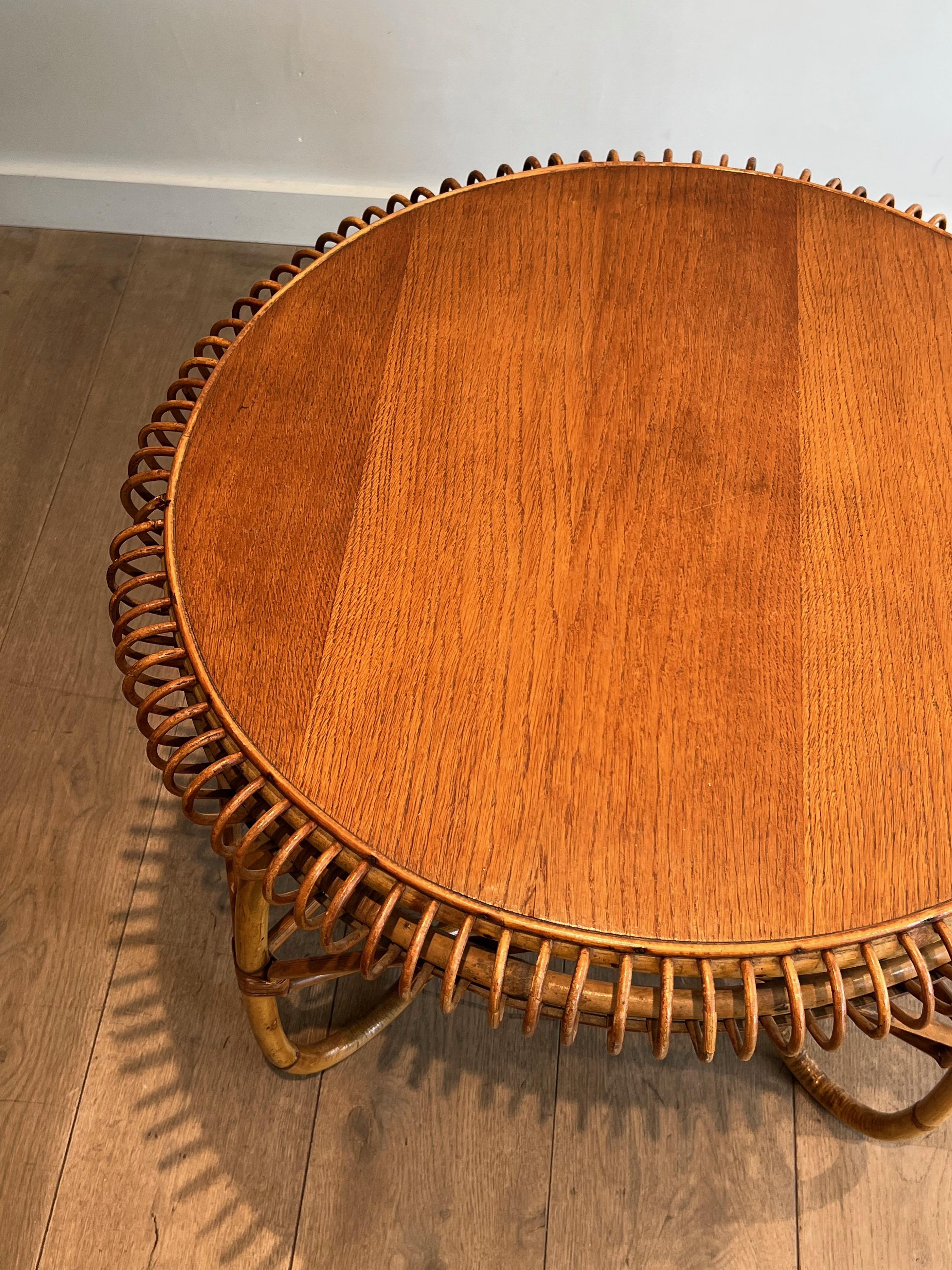 Round Rattan and Wood Coffee Table. Italian Work in the Style of Franco Albini For Sale 2