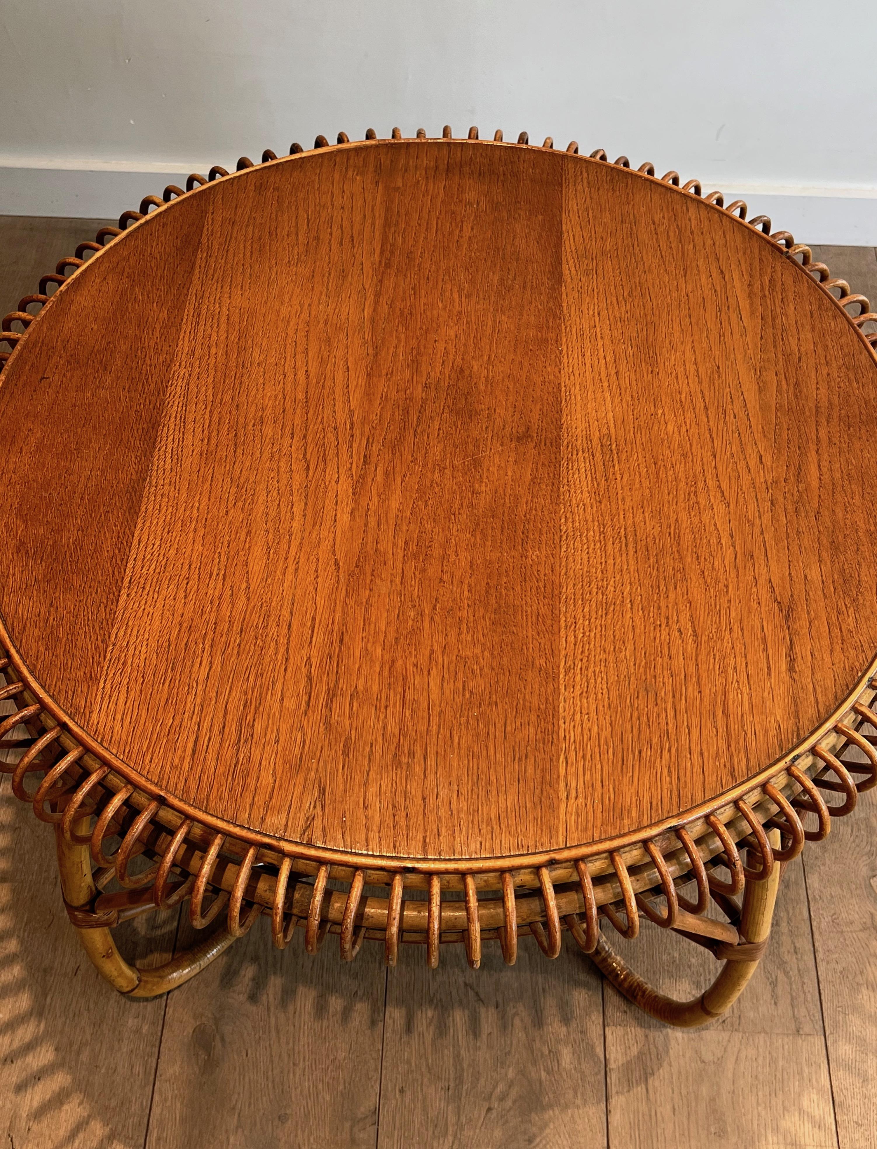 Round Rattan and Wood Coffee Table. Italian Work in the Style of Franco Albini For Sale 3