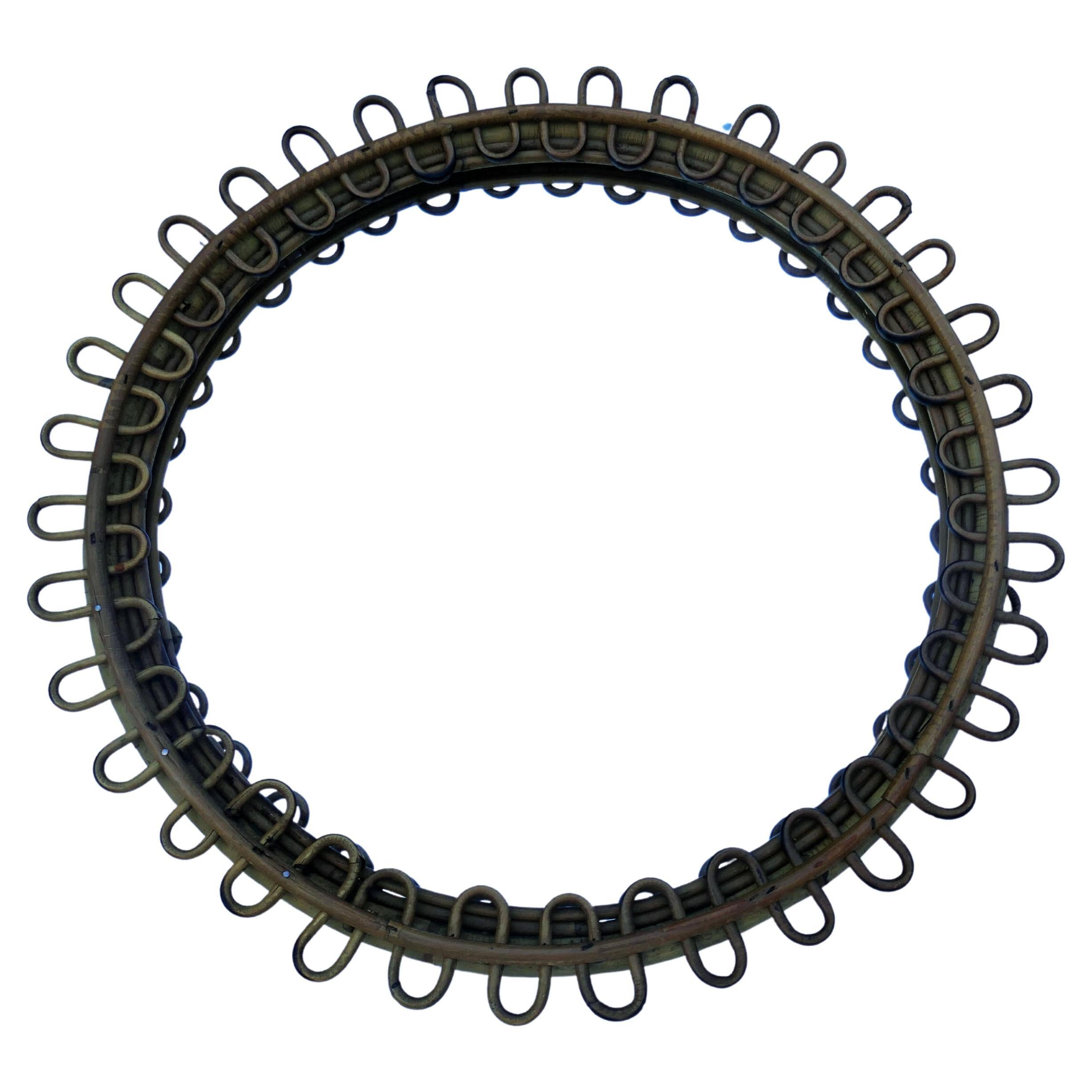 Italian Round Rattan Mirror in vendita