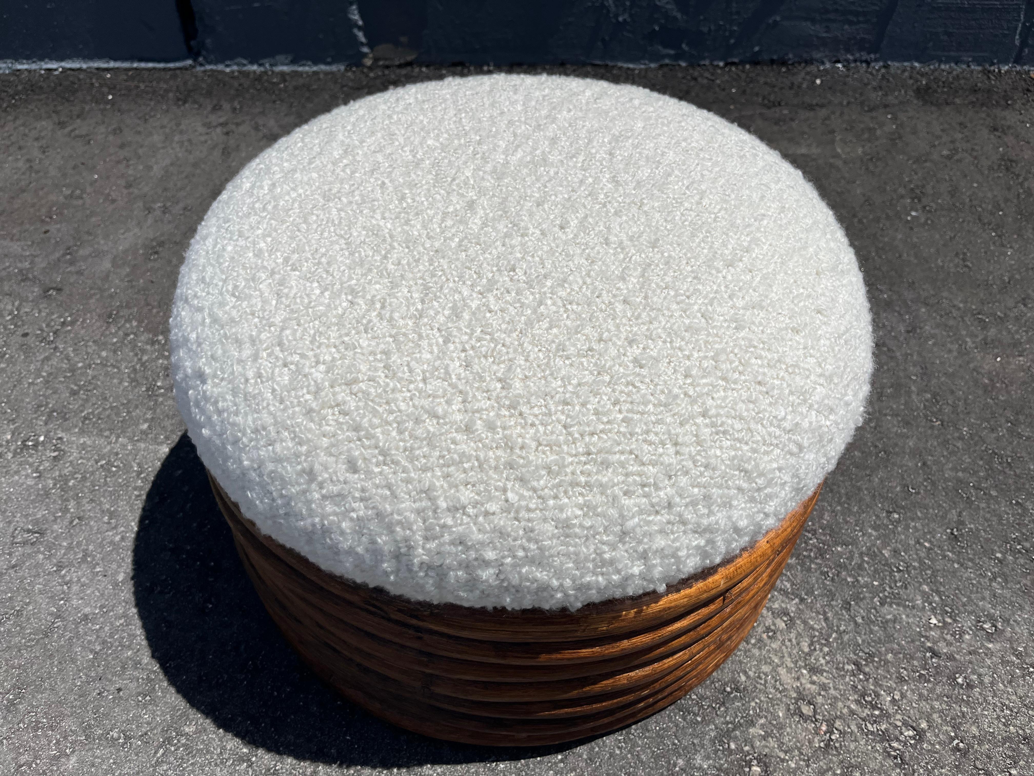 Round Rattan Ottoman, Boucle, Mid Century For Sale 3