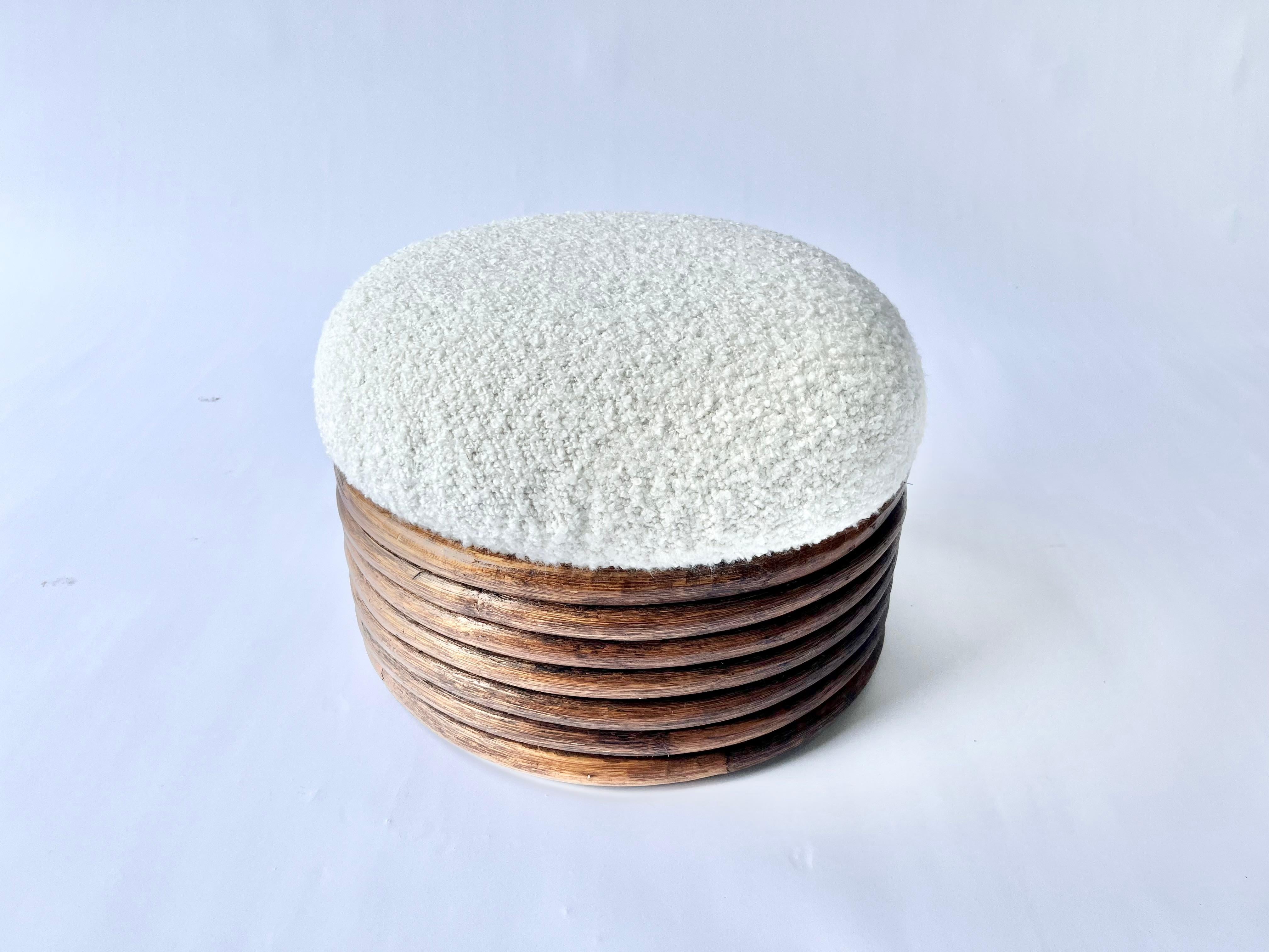 Round Rattan Ottoman, Boucle, Mid Century For Sale 6