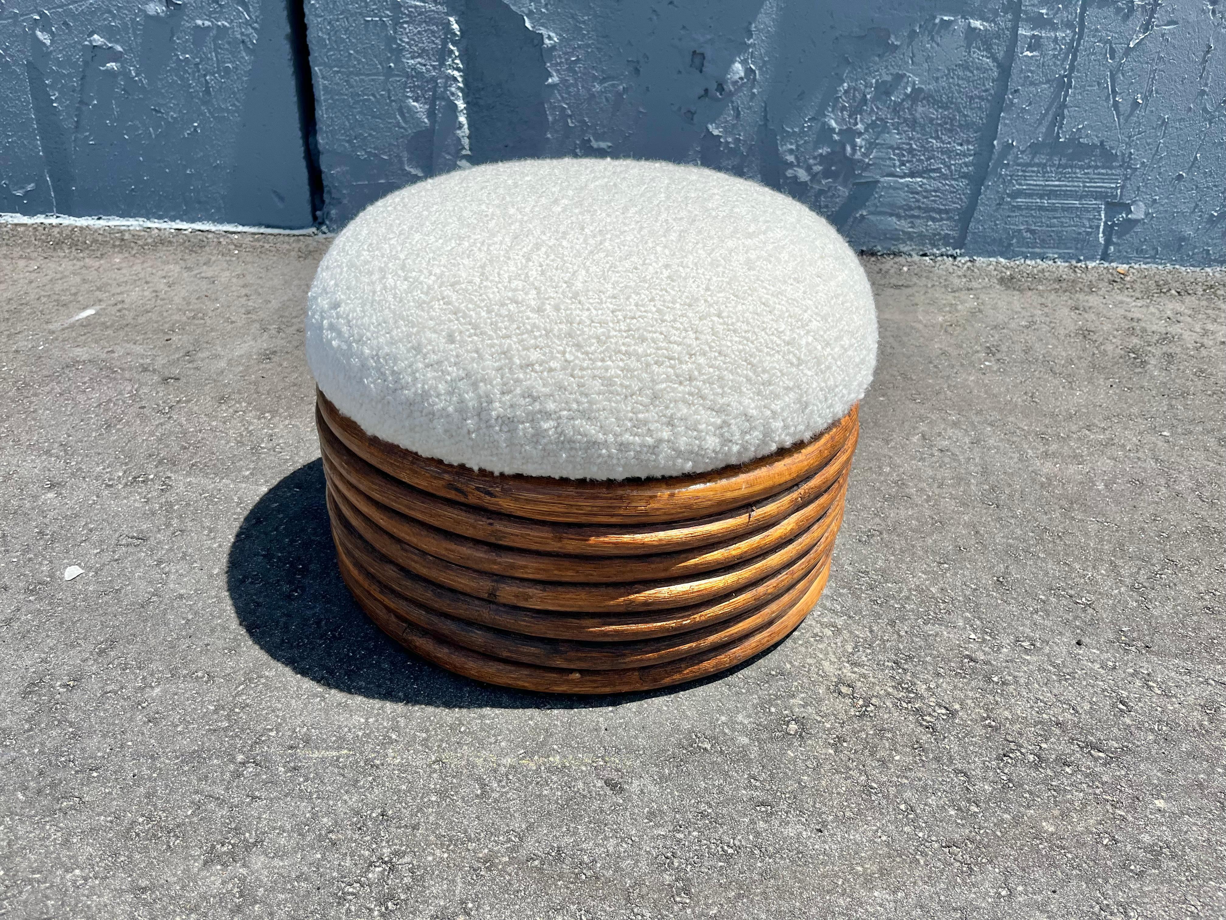 Round Rattan Ottoman, Boucle, Mid Century For Sale 2