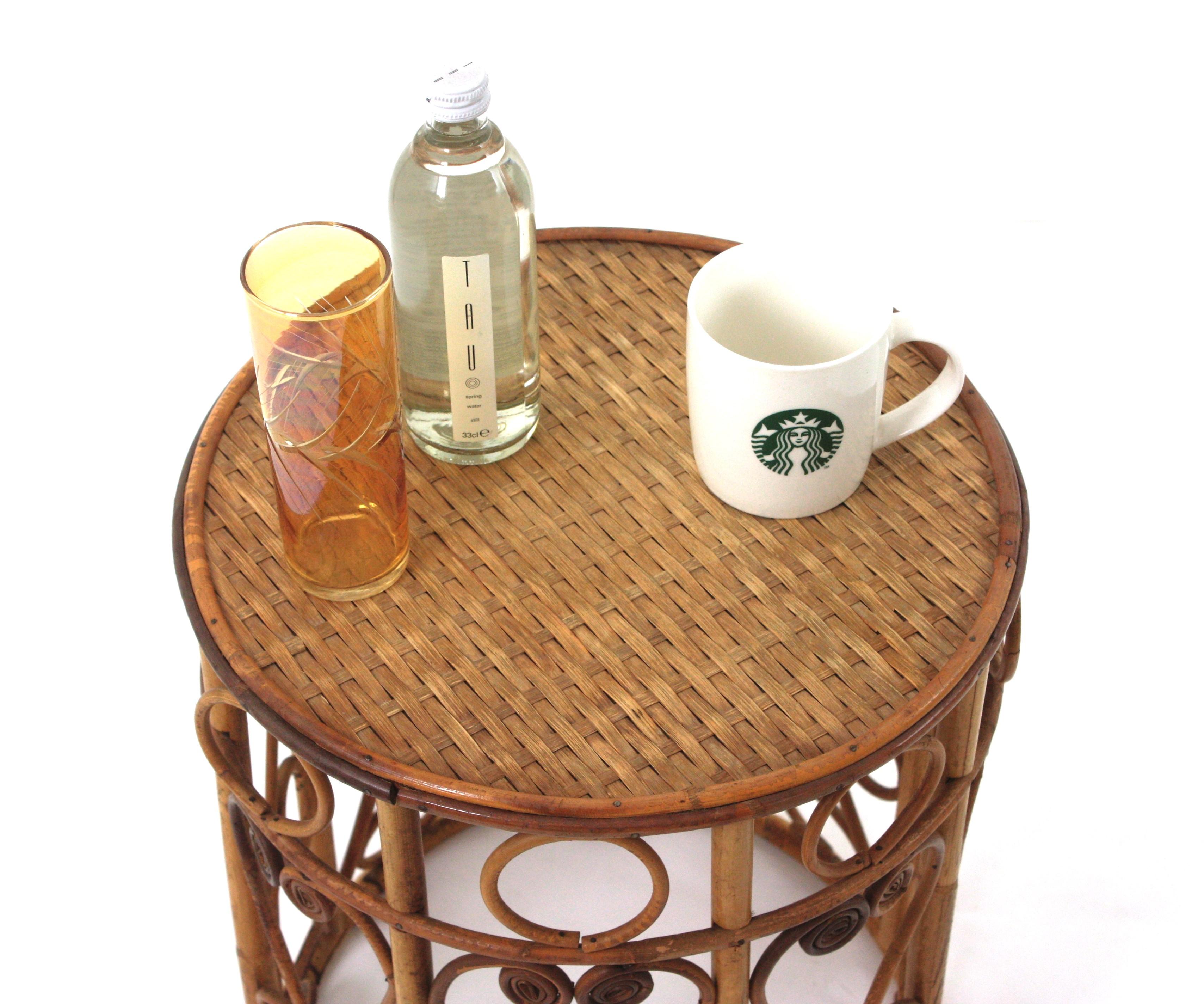 Round Rattan Side Table  with Filigree Details, Spain 60's For Sale 2