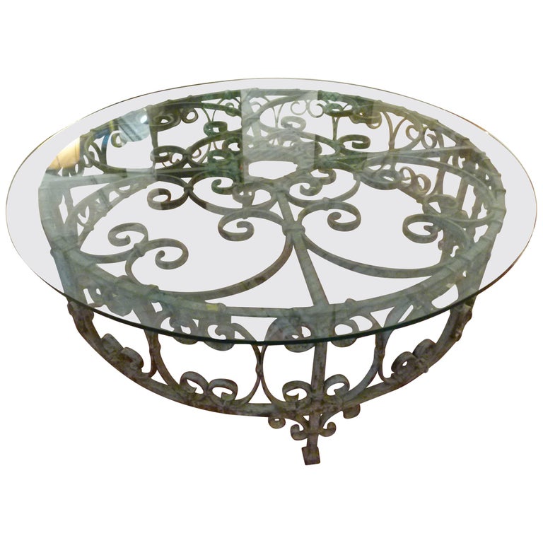 Modern Round Glass Coffee Table. at 1stDibs