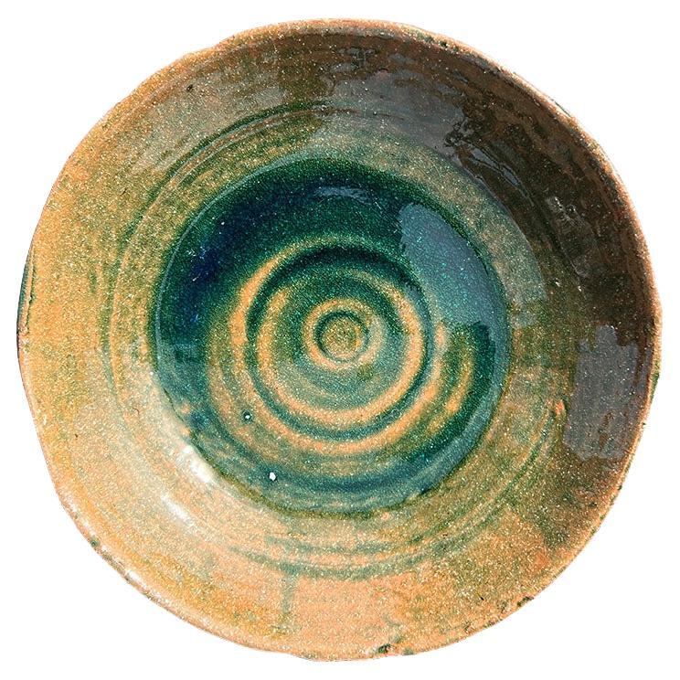 Runde Schale aus rotem Steingut von Studio Pottery mit transparenter grüner Glasur - Unsigniert