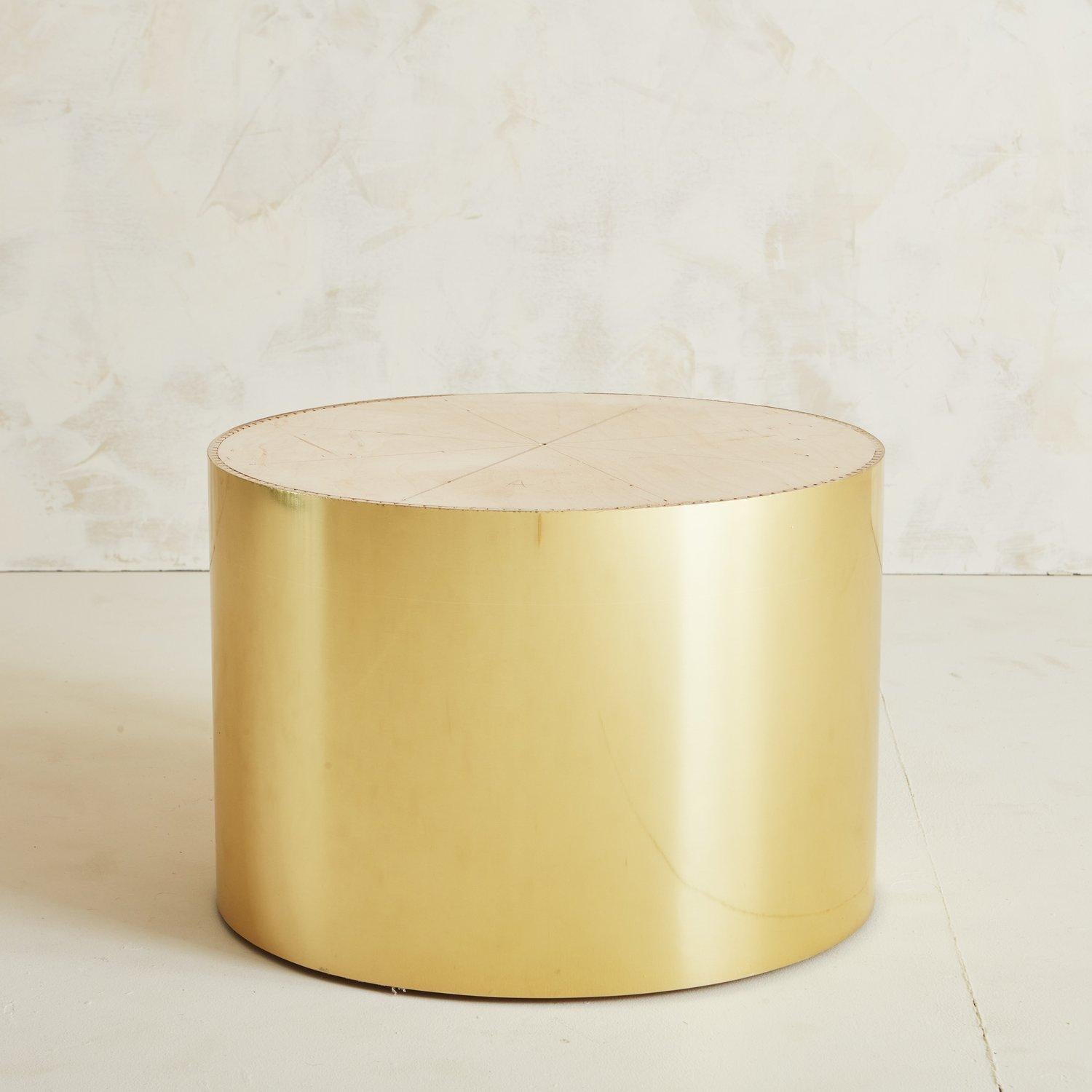 Round Red Onyx Coffee Table with Brass Wrapped Pedestal Base 6