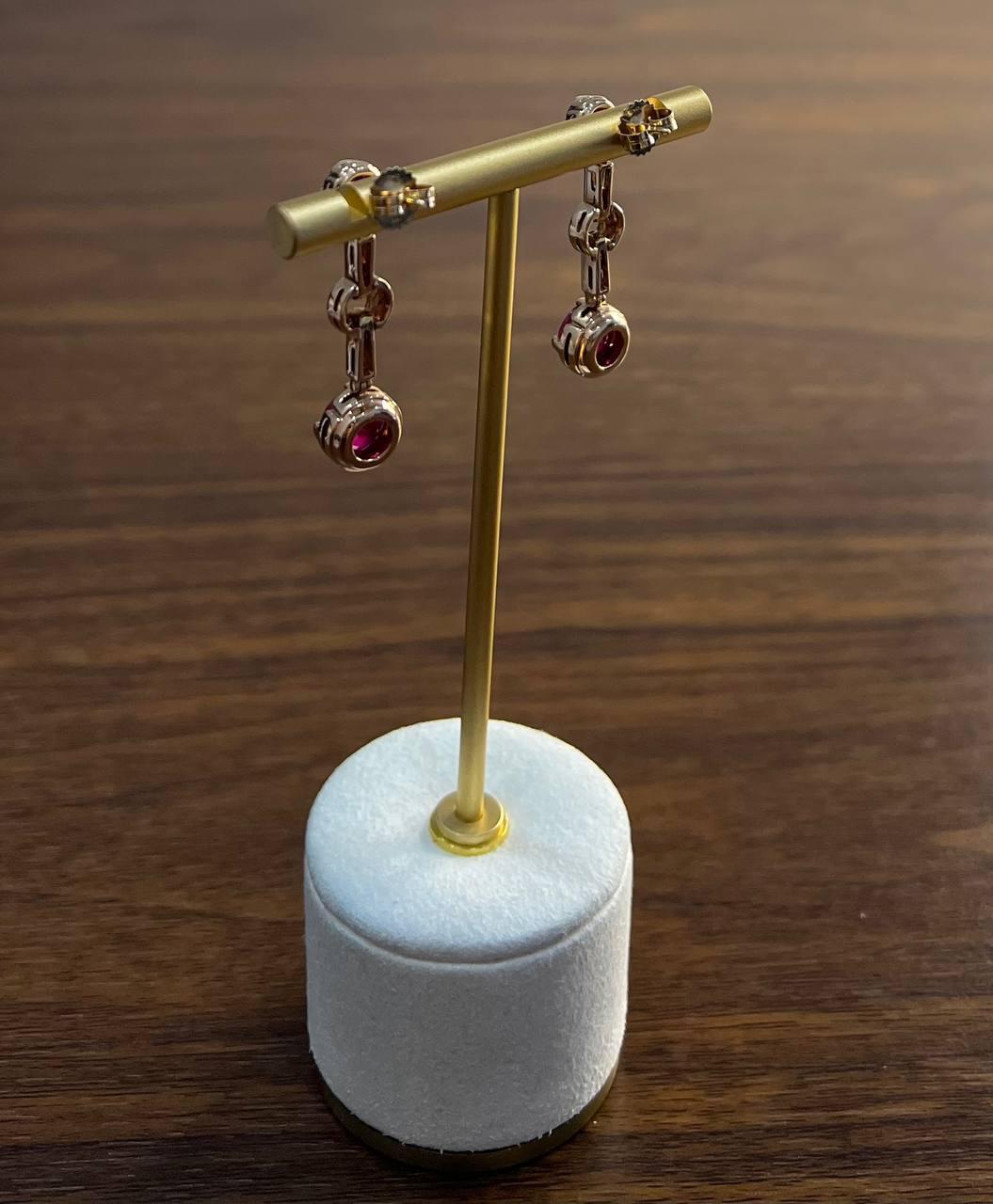 Orecchini a goccia tondi in oro rosa 14K con diamante rosso e rubino in vendita 5