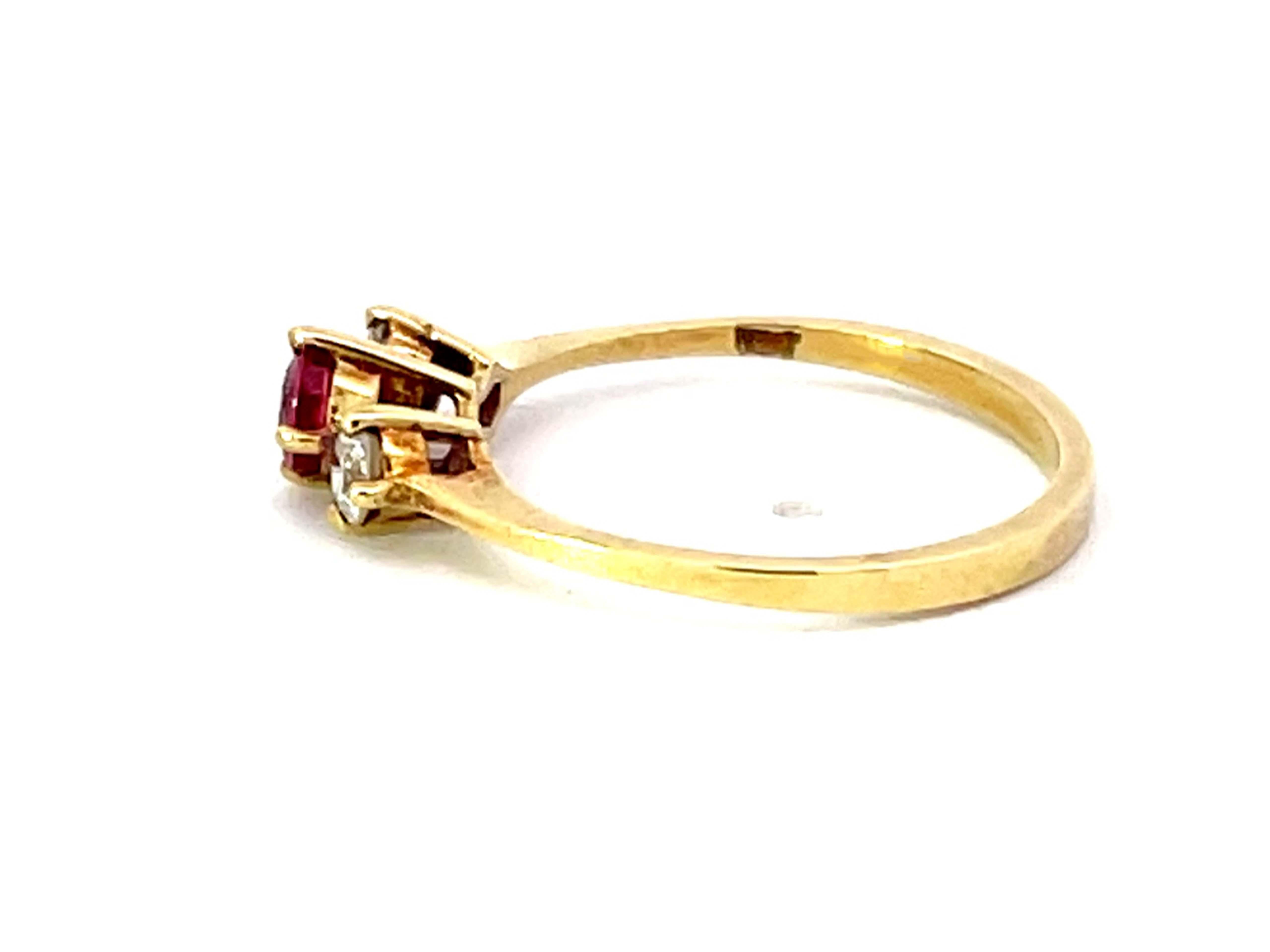 Women's Round Red Ruby and Diamond Ring 14k Yellow Gold For Sale