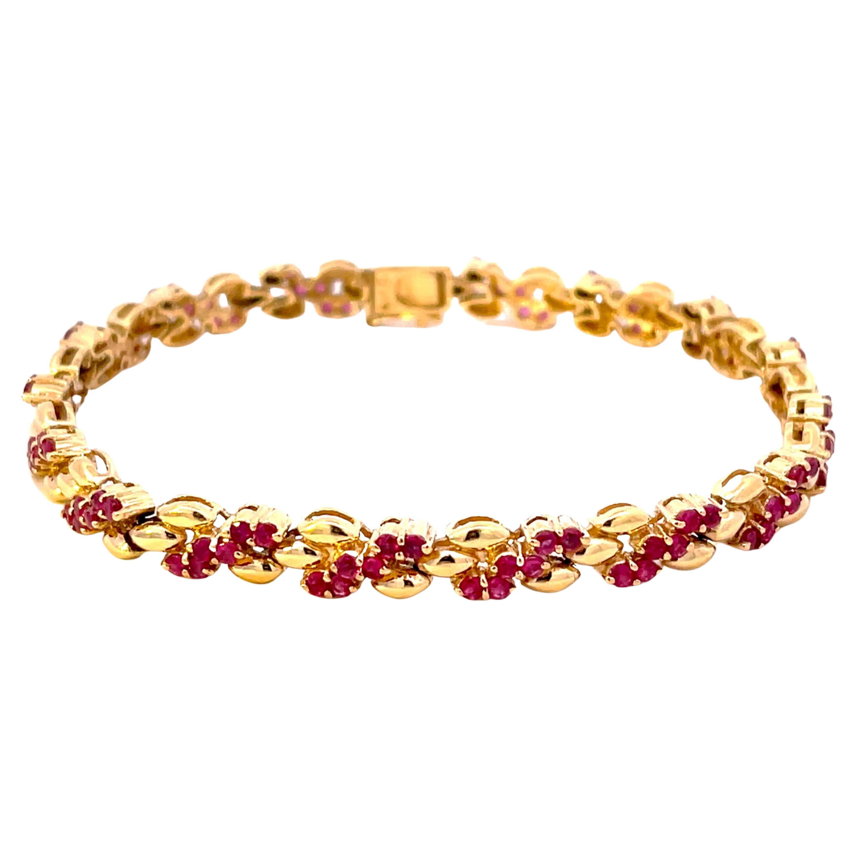 Round Red Ruby Gold Link Bracelet in 14k Yellow Gold For Sale
