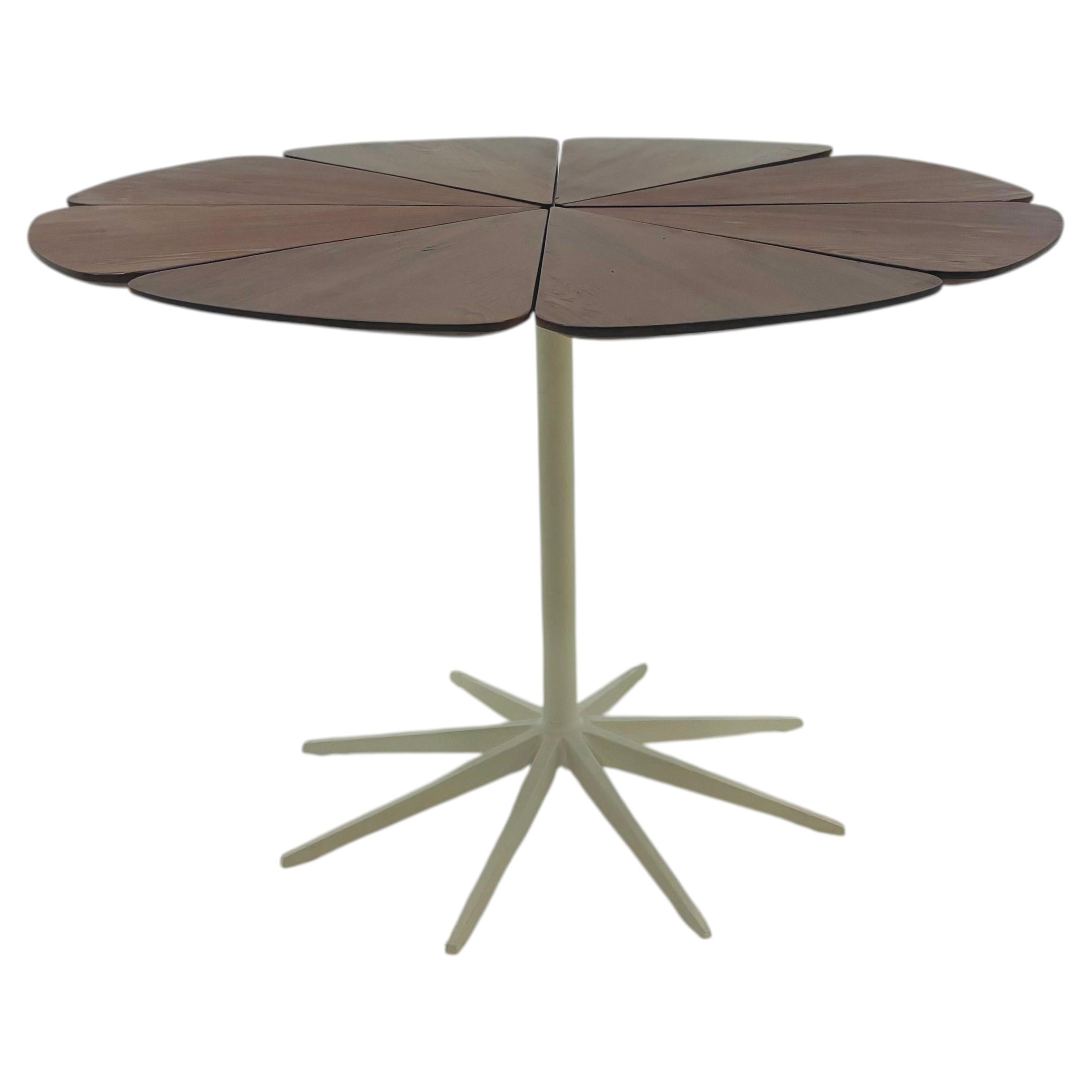 Round Redwood Petal Dining Table by Richard Schultz for Knoll, 1960s.  Restored. For Sale