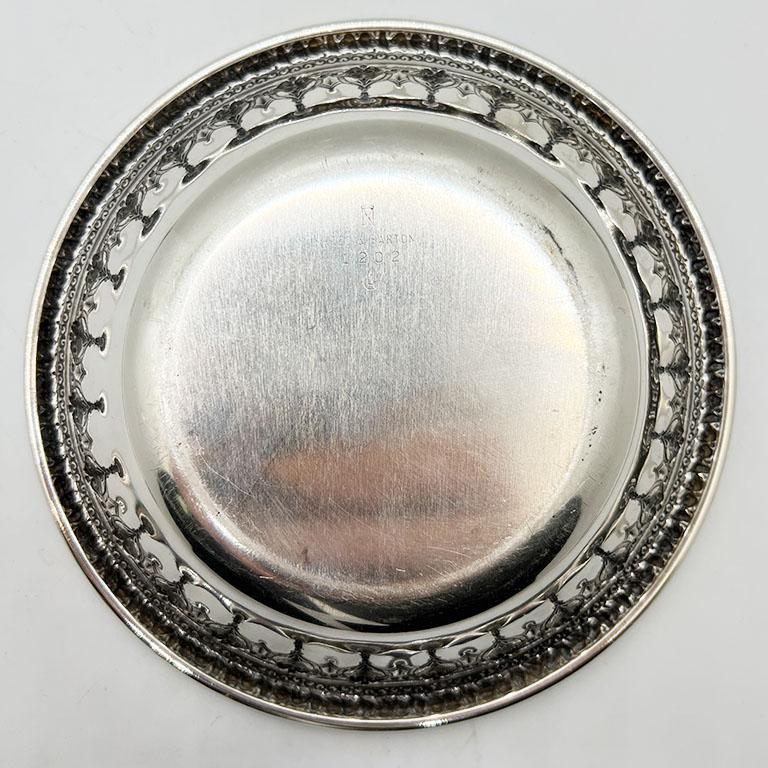 Candy Dish o Catchall Redondo de Plata Reed & Barton en Bueno estado para la venta en Oklahoma City, OK