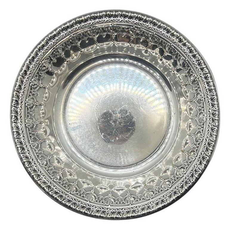 Candy Dish o Catchall Redondo de Plata Reed & Barton siglo XX en venta