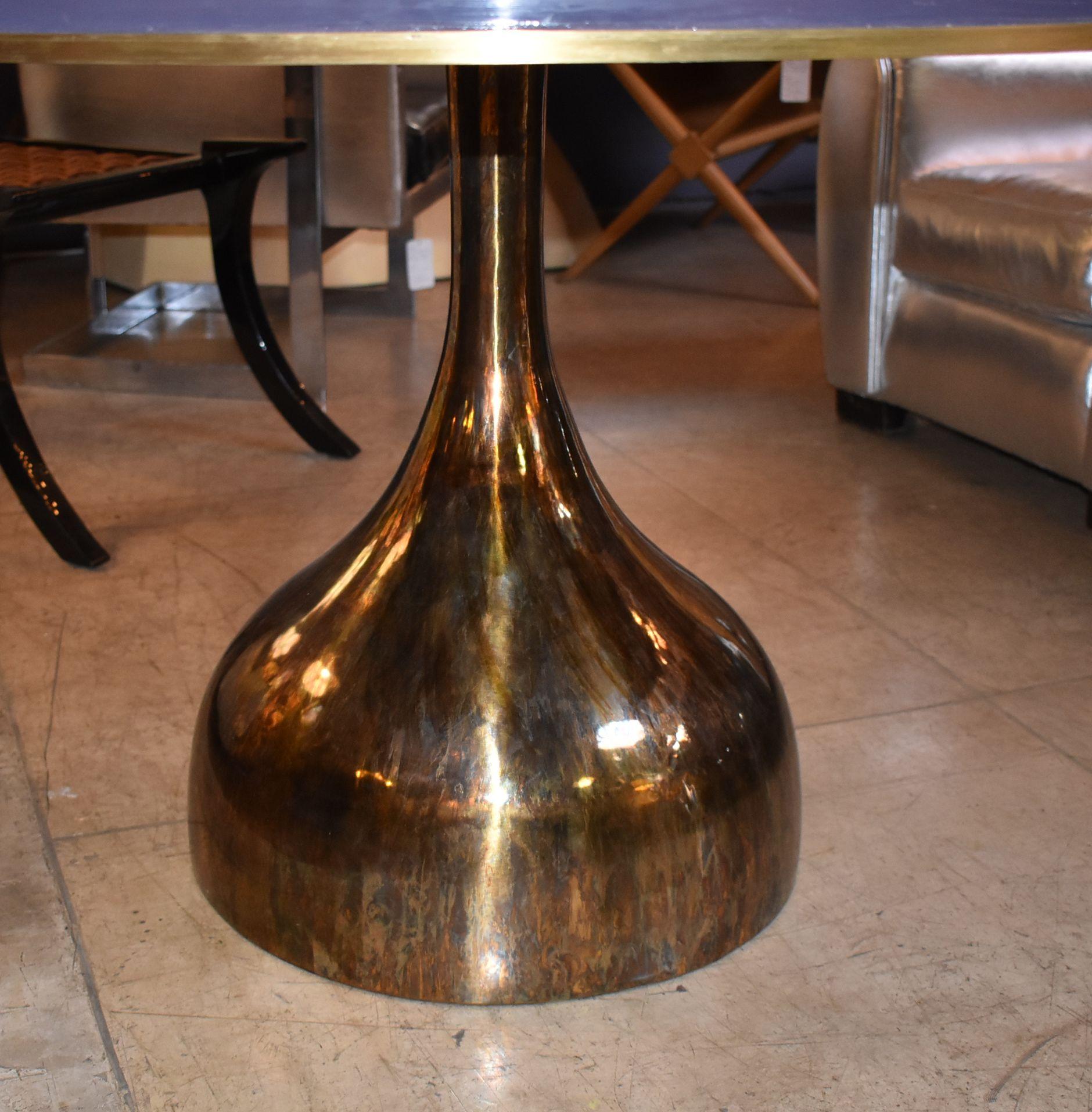 Round Resin Top Dining or Centre Table (amerikanisch)
