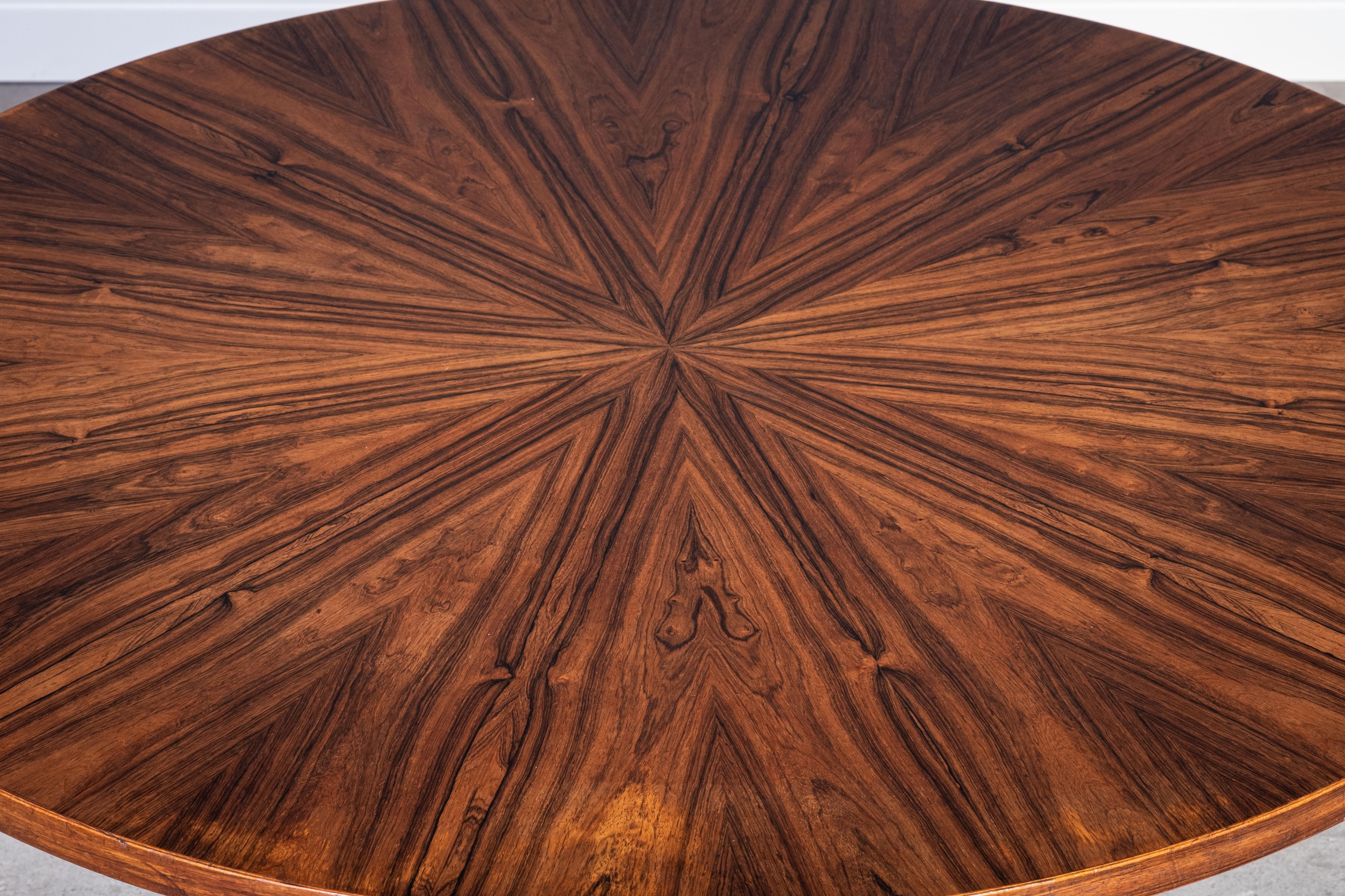 Round Rosewood Coffee Table on Steel Base, Denmark, 1960s In Good Condition For Sale In Nørre Aaby, DK