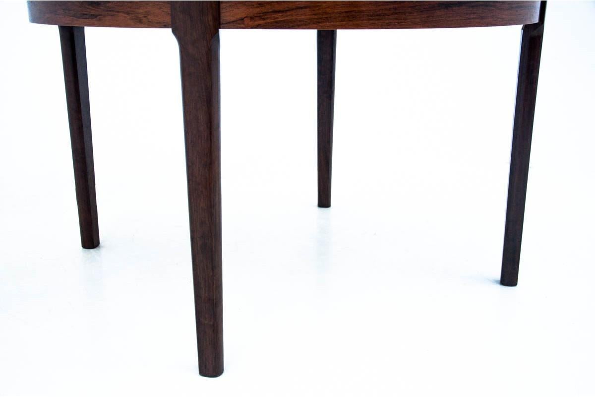 Mid-20th Century Round Rosewood Dining Table, Denmark, 1960s For Sale