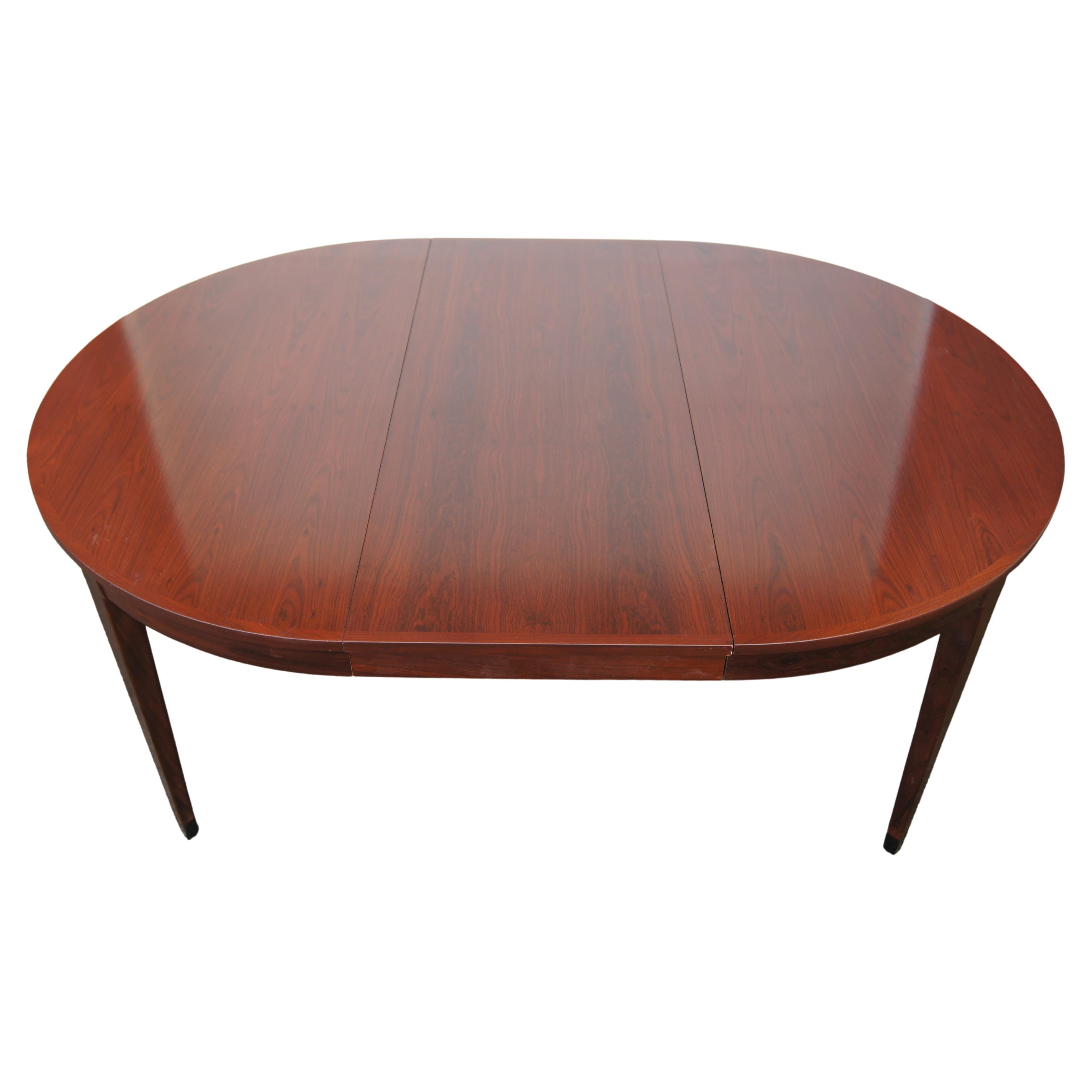 Round Rosewood Dining Table with Extension by Arne Vodder For Sale