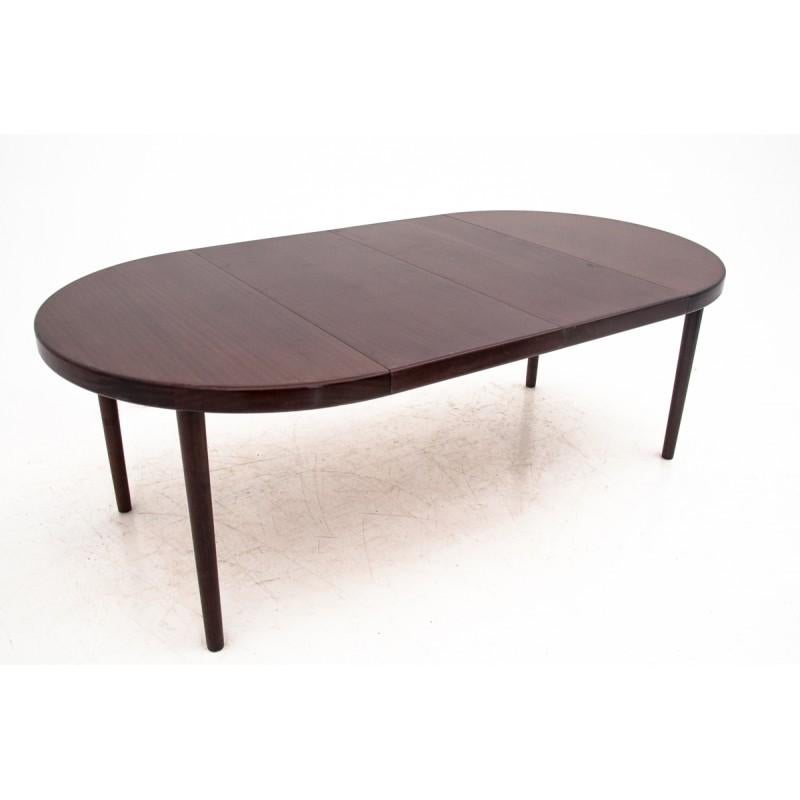 Round Mahogany Folding Dining Table in Danish Design 2