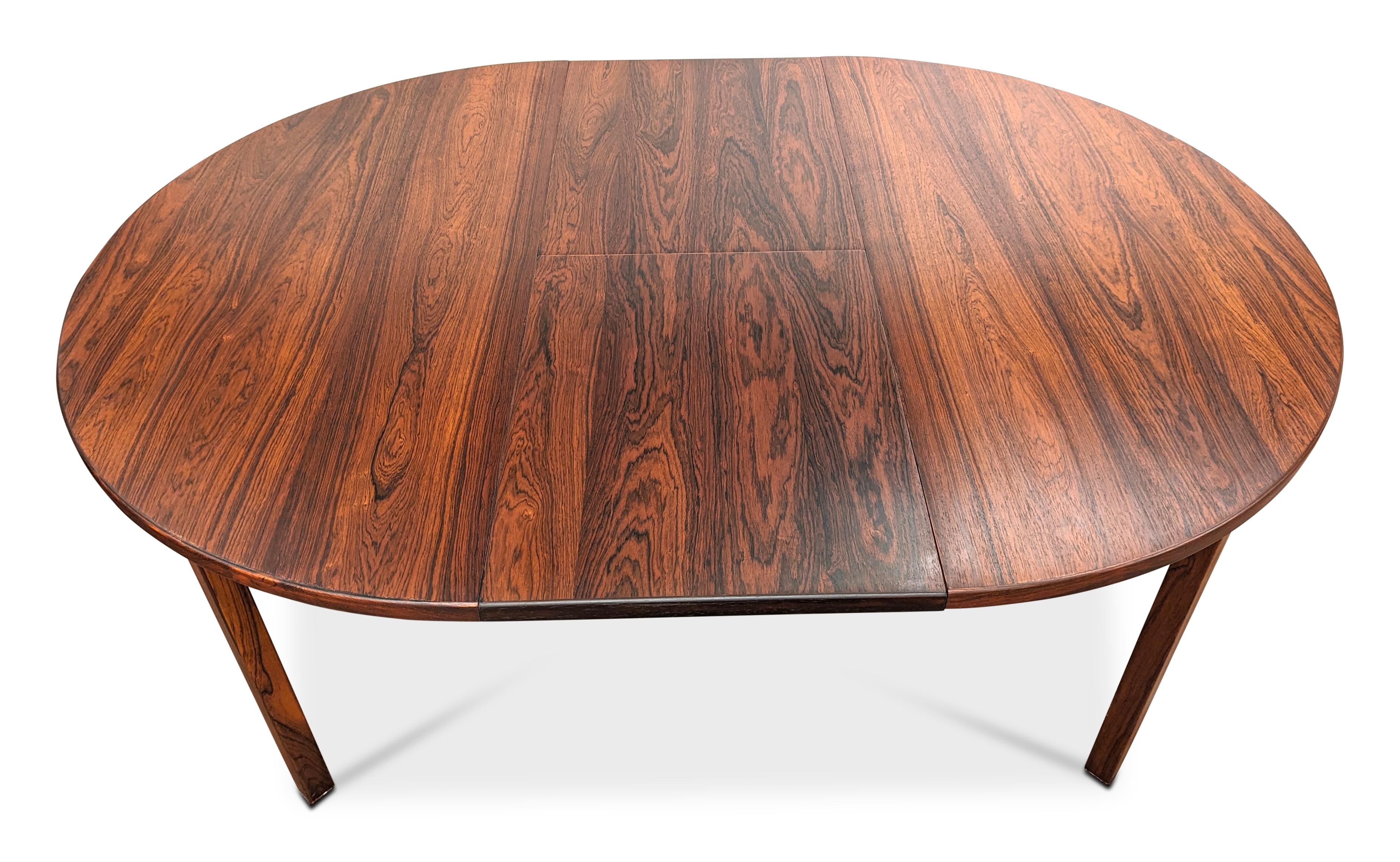 Round Rosewood Table w 2 Butterfly Leaves - 022435 Vintage Danish Modern 1