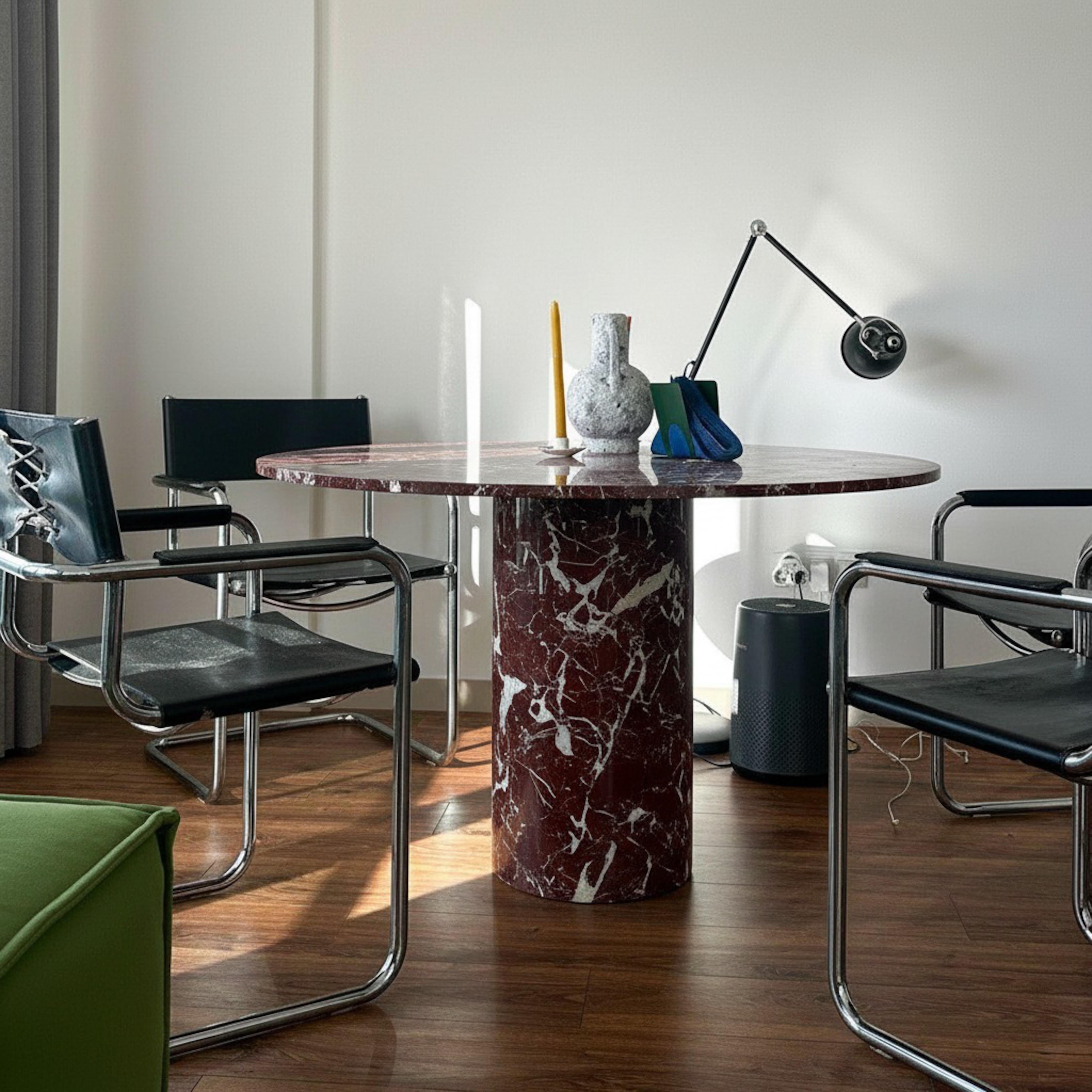 TAVOLO DA PRANZO IN MARMO ROSSO LEVANTO / TAVOLO IN MARMO COMPLETAMENTE ROTONDO

Tipo di materiale: Rosso Levanto
Dimensioni: 47 pollici (120 cm)
Modello di gamba: Rosso Levanto MARMO
Personalizzabile: Disponibile!
Tempo di produzione: 2-3