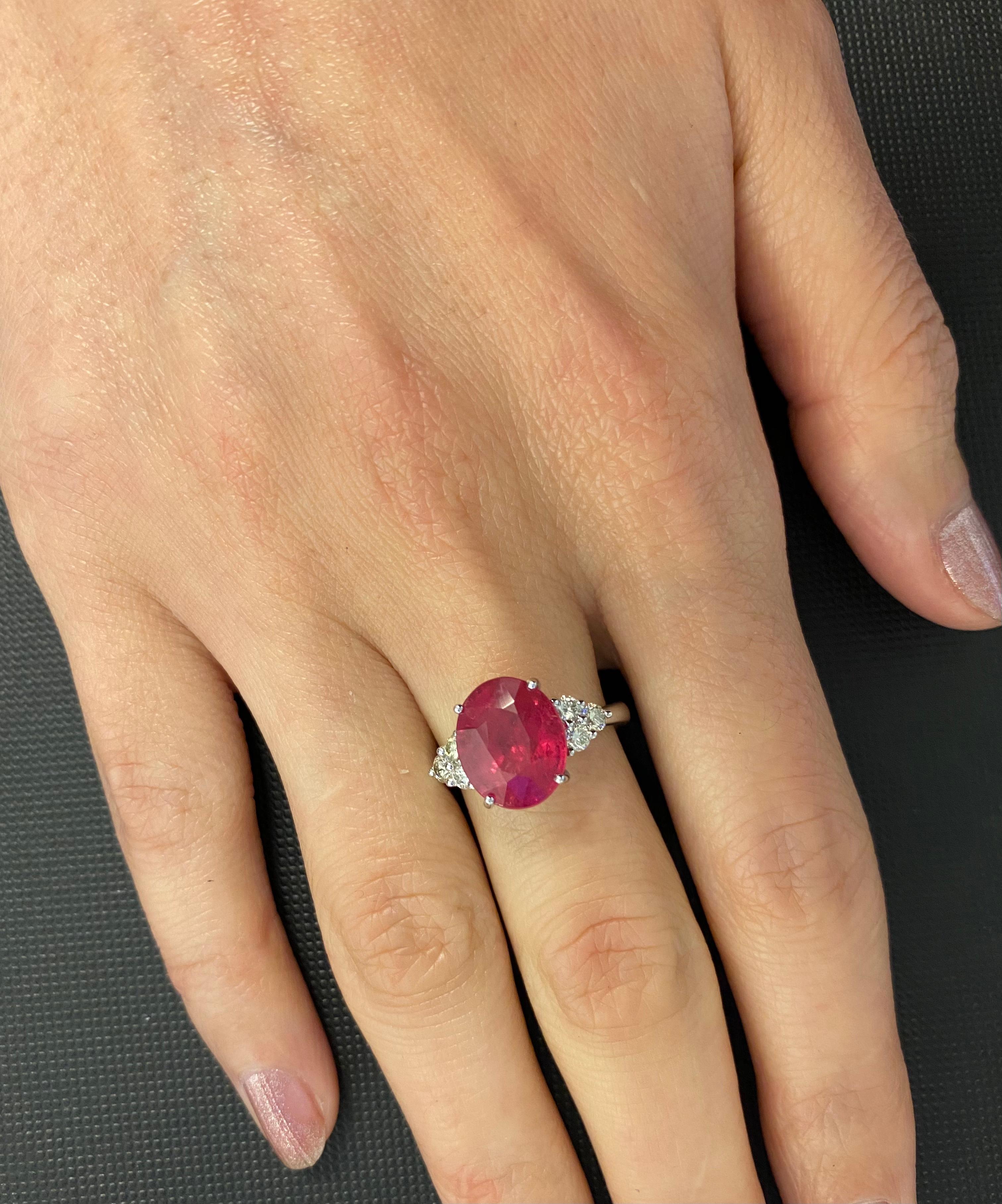 Round Rubellite Pink Tourmaline Diamond Three Stone 18 Karat White Gold Ring For Sale 2