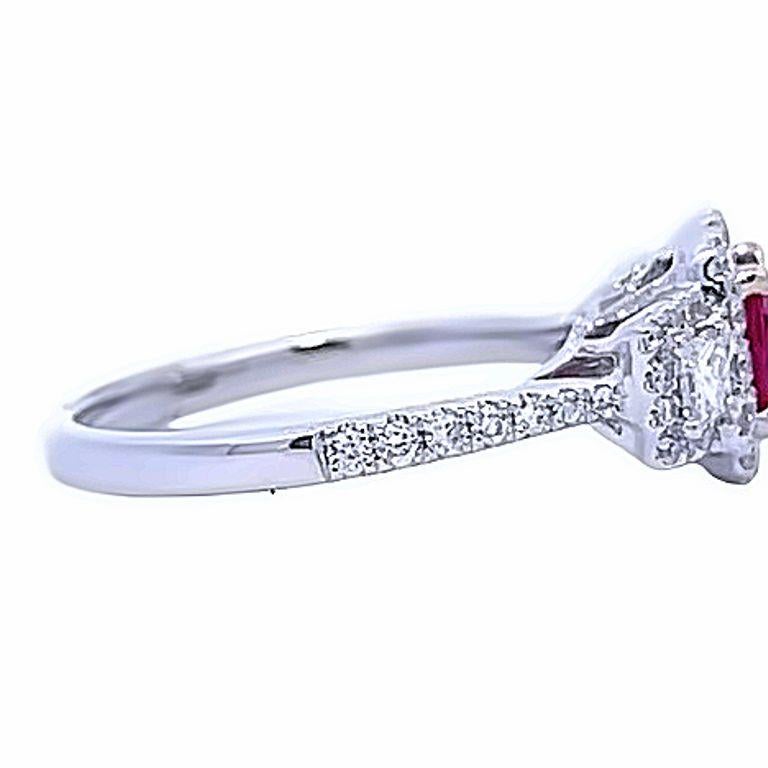 Round Cut Round Ruby 1.26ct Gia Round & Cushion Diamonds 0.78ct in 18k White Diamond Ring For Sale