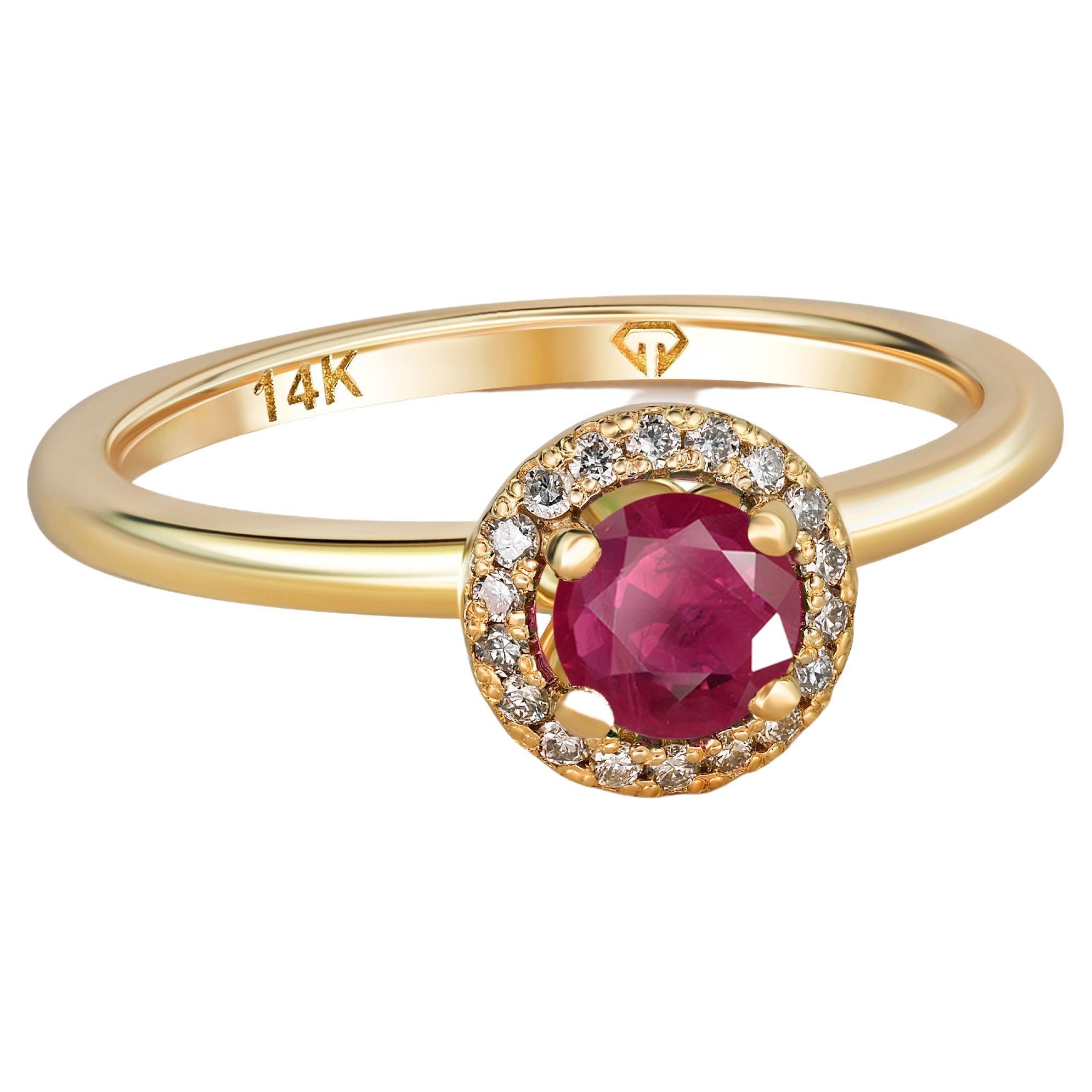 En vente :  Bague de fiançailles en or 14 carats avec rubis rond