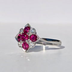 Round Ruby and Diamond Art Deco Style Cocktail Anniversary Ring 18 Karat