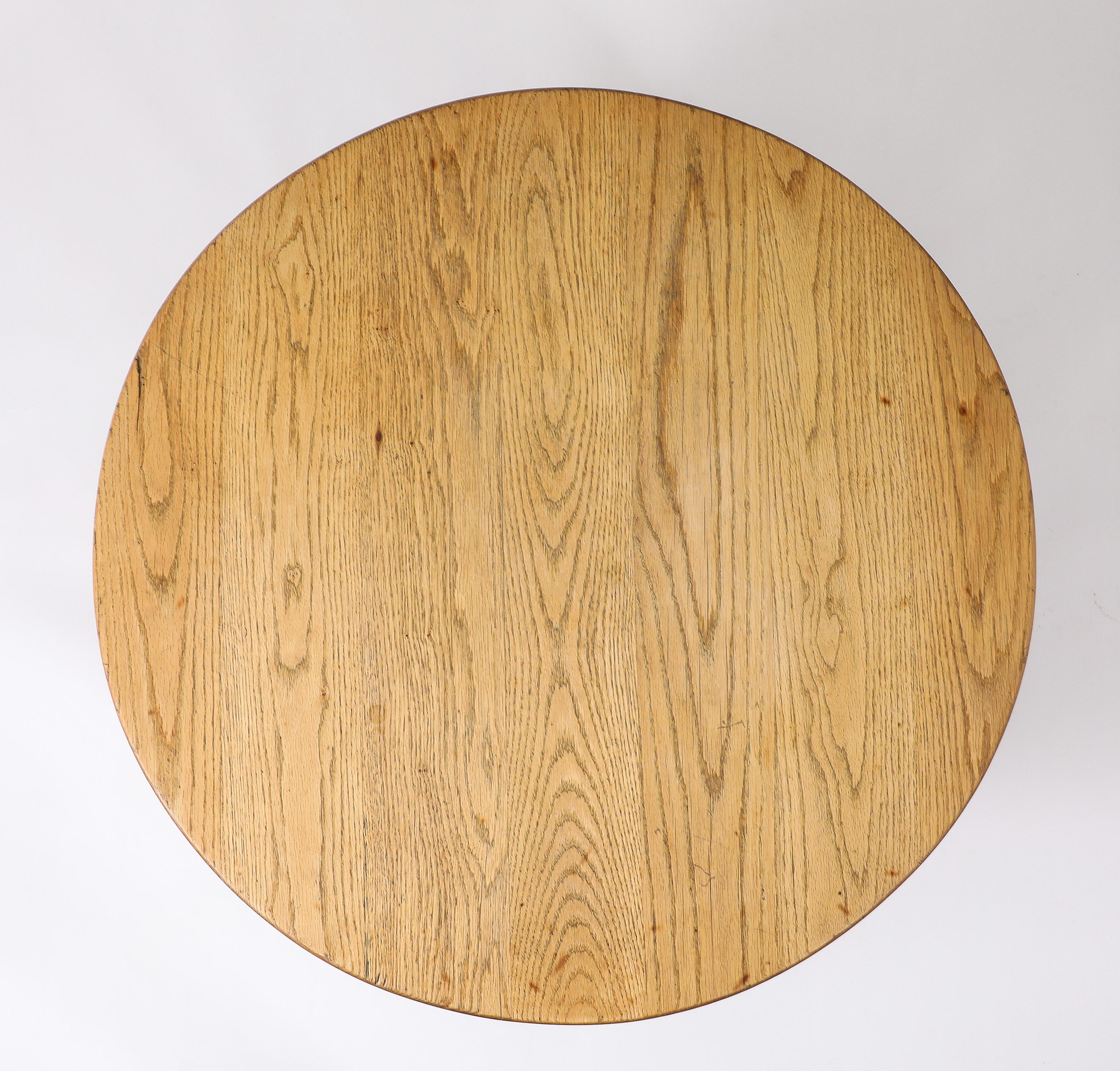 Round Rustic Oak Coffee Table, France 1940's For Sale 4