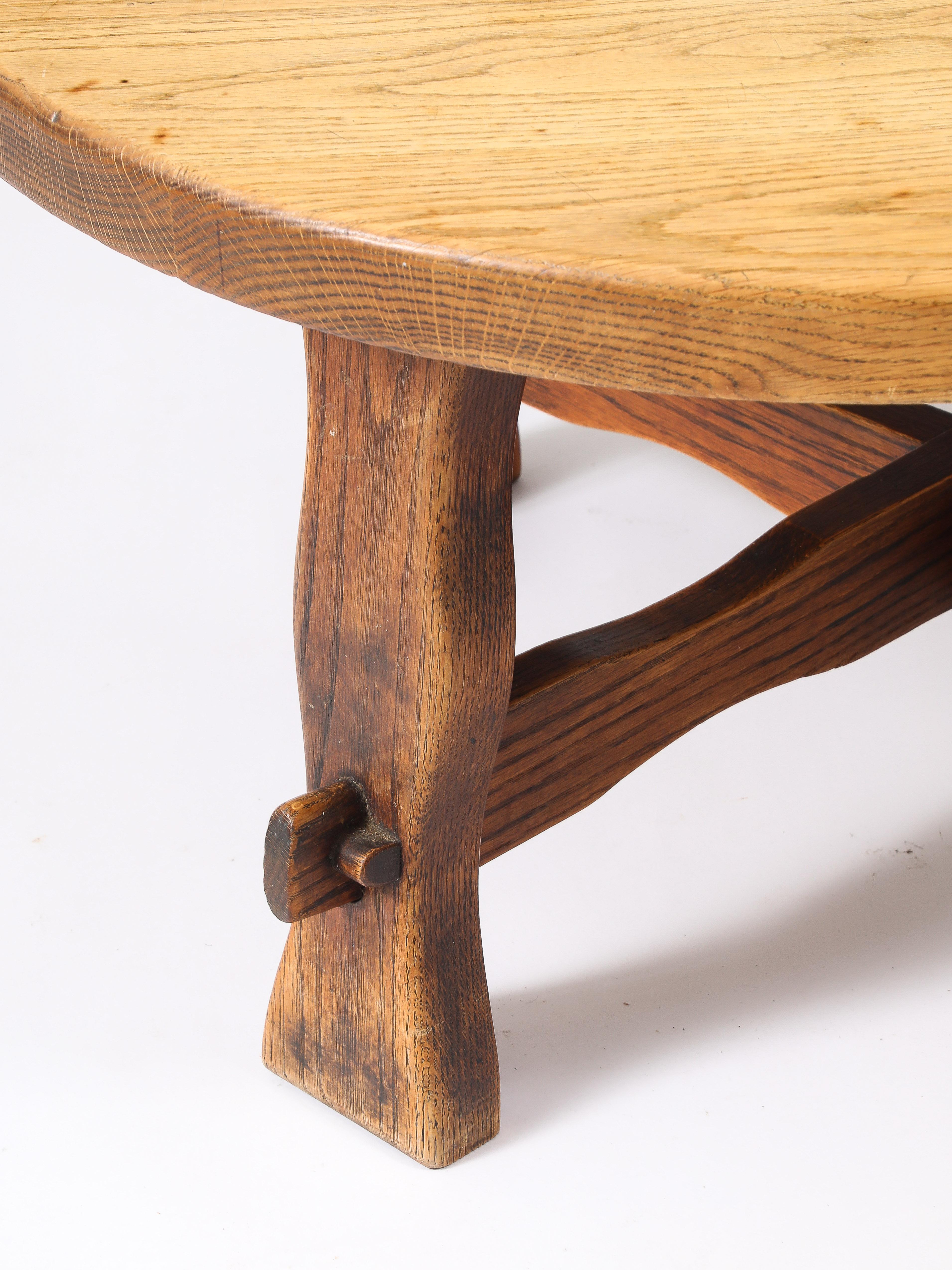 Round Rustic Oak Coffee Table, France 1940's For Sale 1