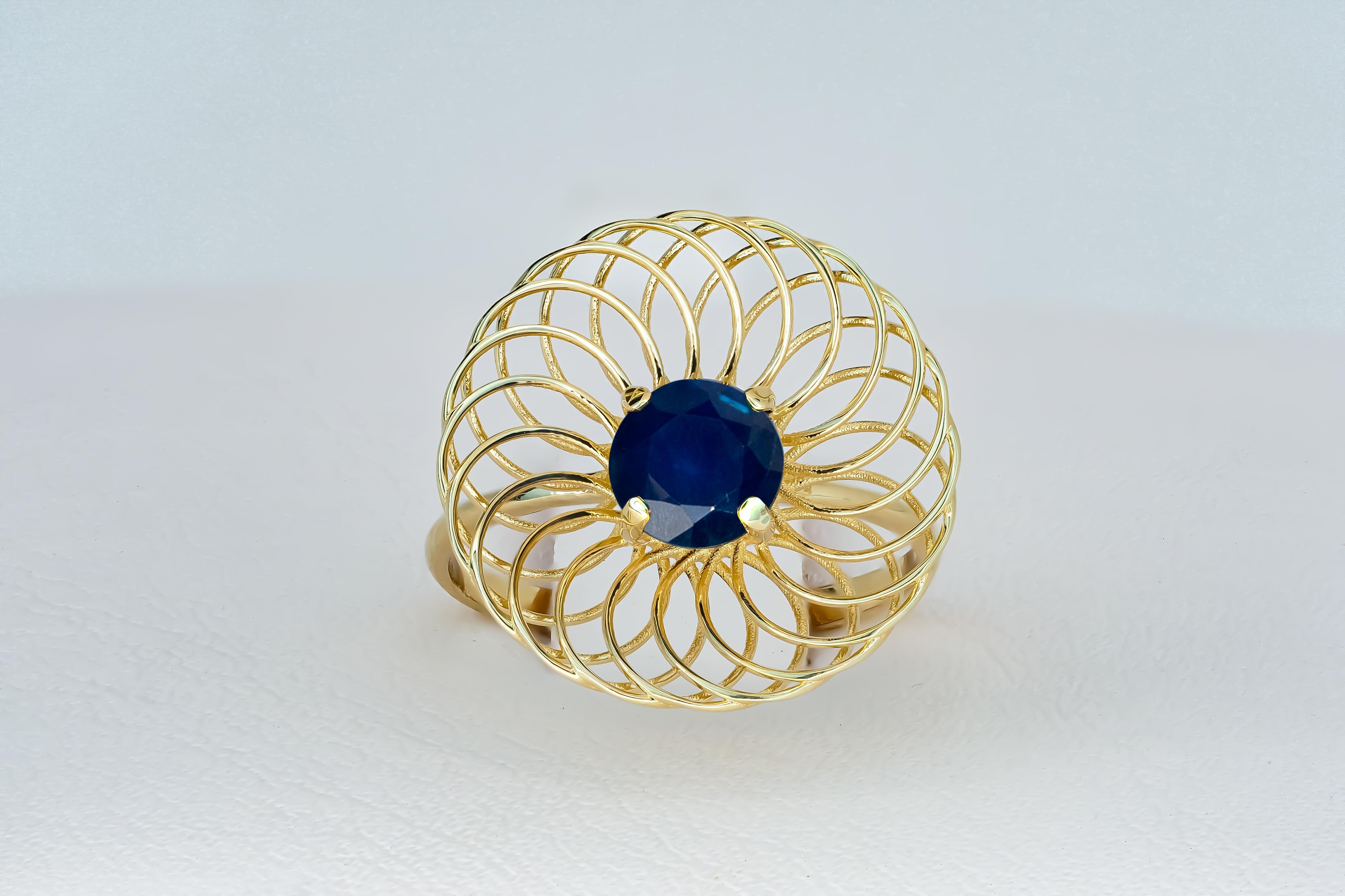 For Sale:  Round Sapphire 14k Gold Ring 4