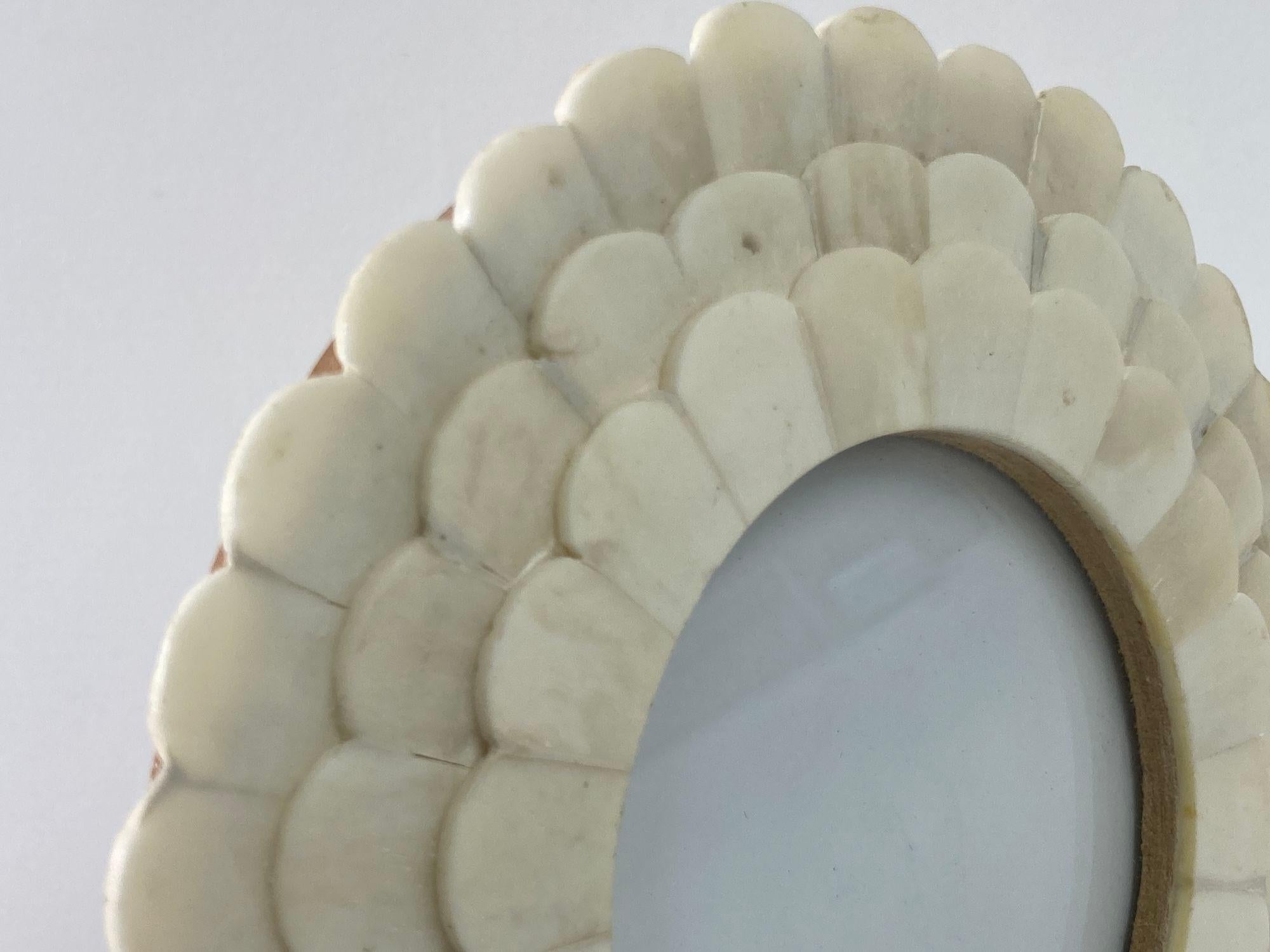 Hand-Carved Round Scalloped Picture Frame in White Bone Inlaid For Sale