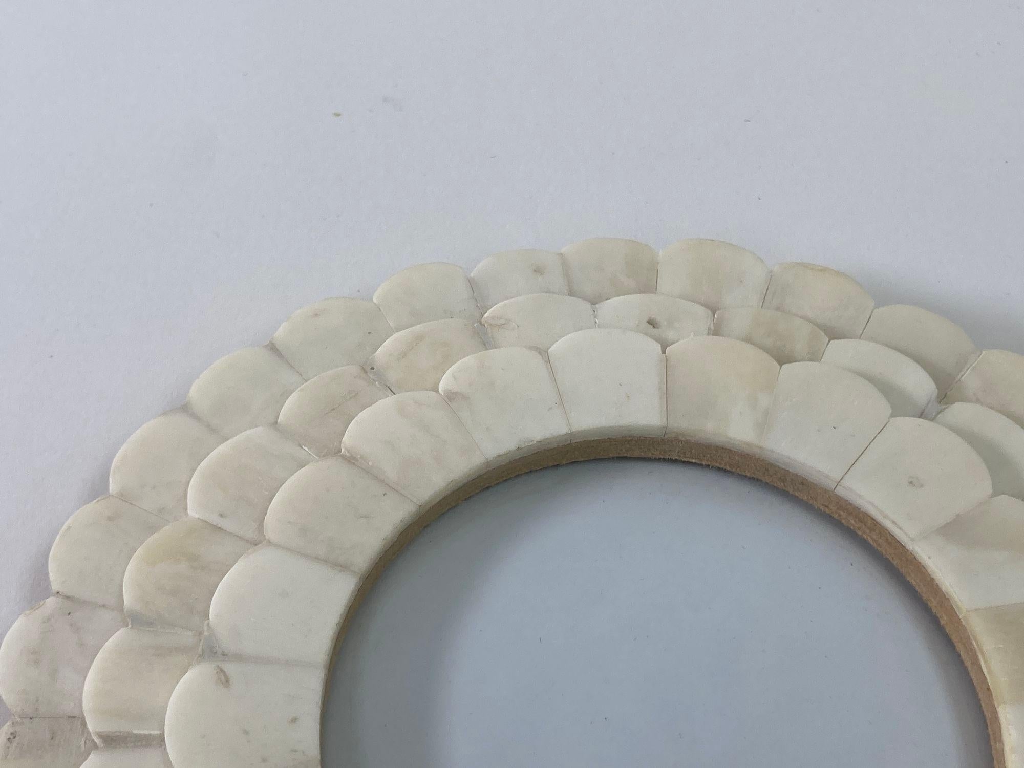 Round Scalloped Picture Frame in White Bone Inlaid For Sale 1