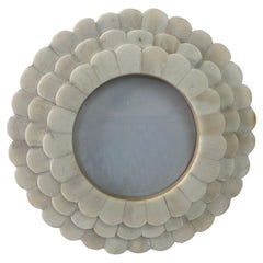 Round Scalloped Picture Frame in White Bone Inlaid