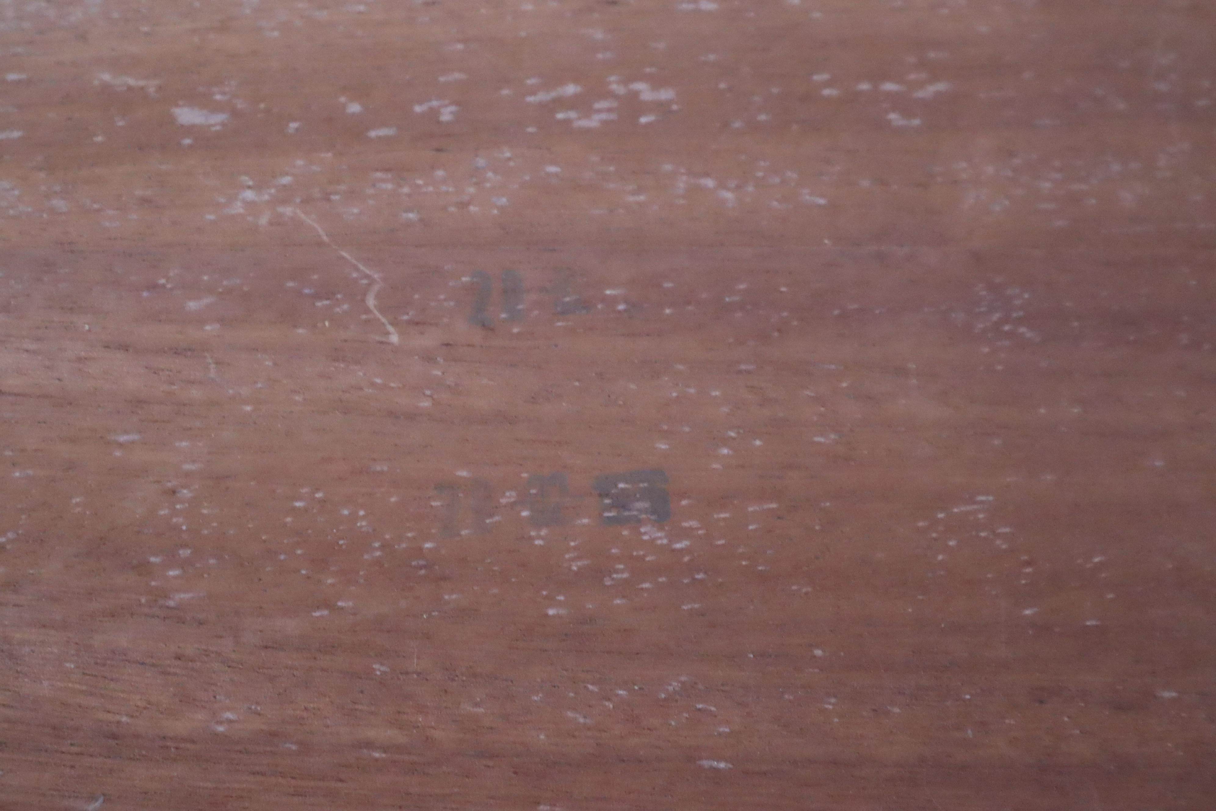 Specchio da parete scandinavo rotondo in Oak, Danimarca anni '70 in vendita 3