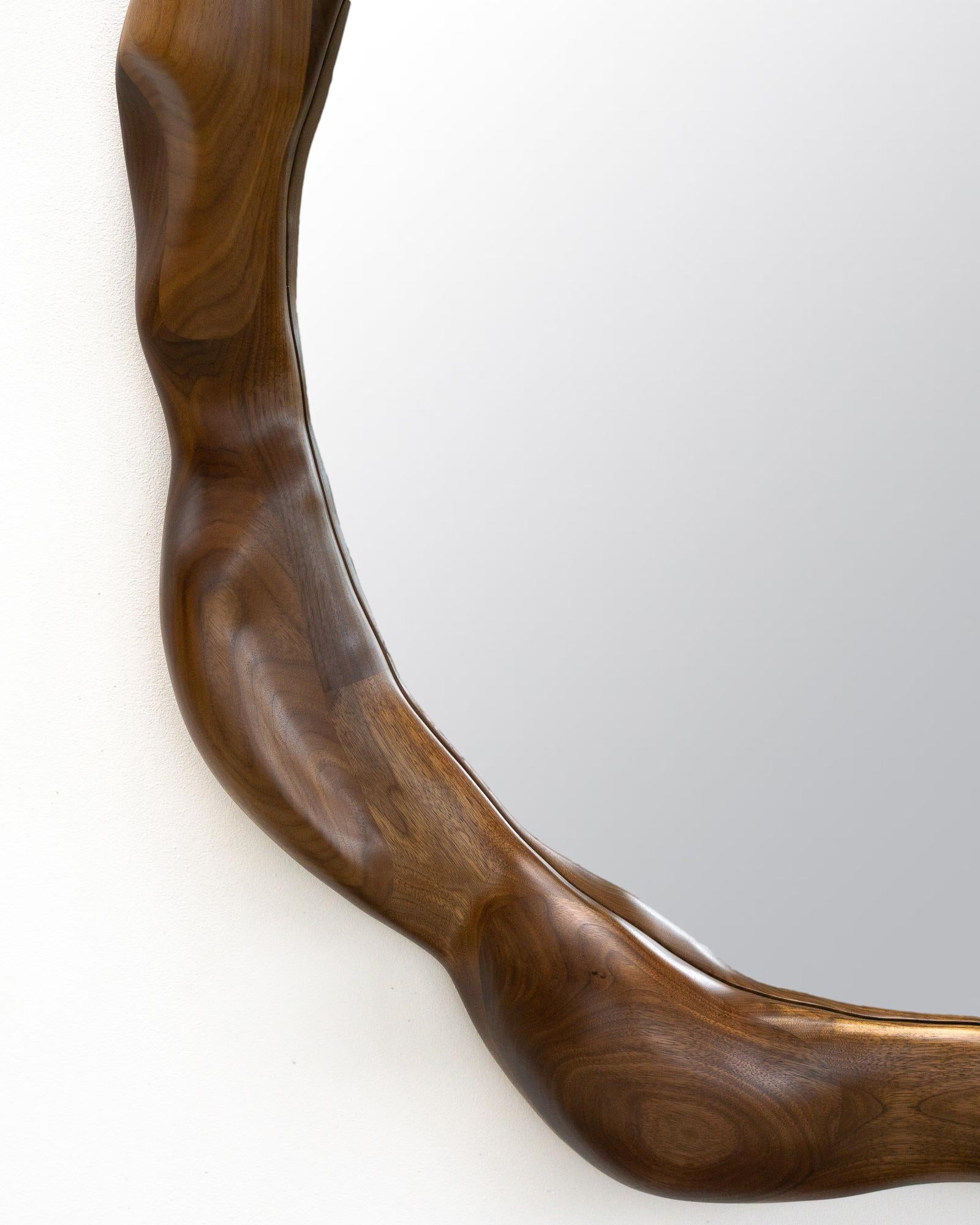 Big Round Sculptural Wavy Mirror in Walnut Wood For Sale 2