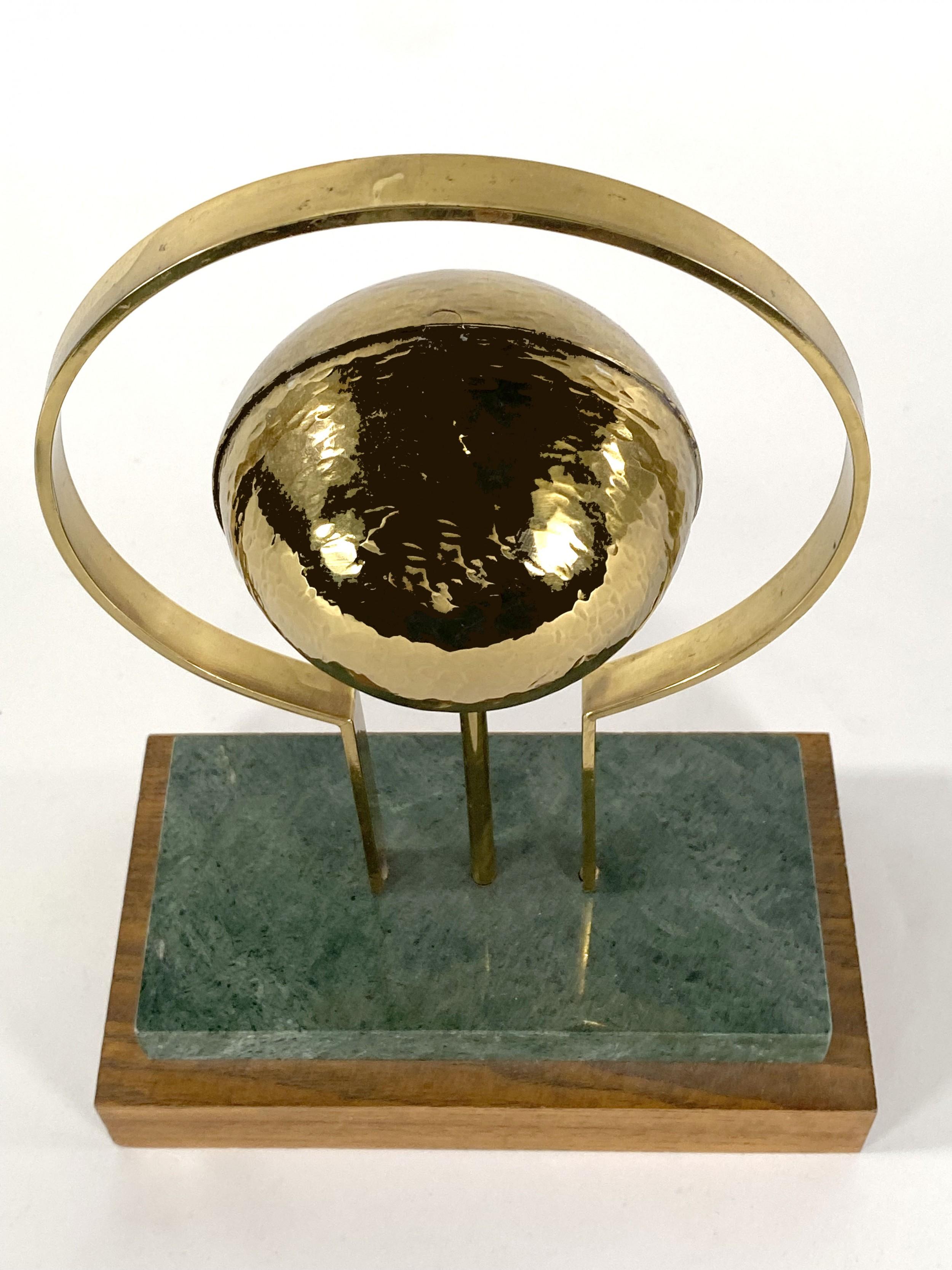 Round Sculpture in Brass with Rectangular Base For Sale 3
