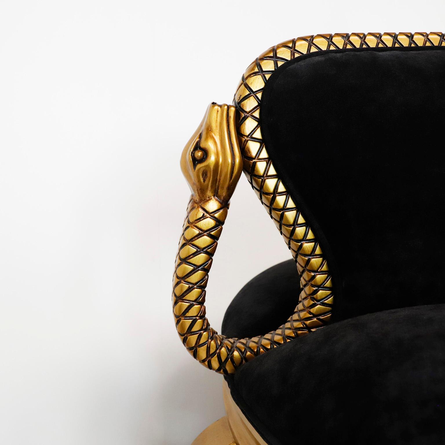 Late 20th Century Round Seat for 3 People with Snake-Shaped Details
