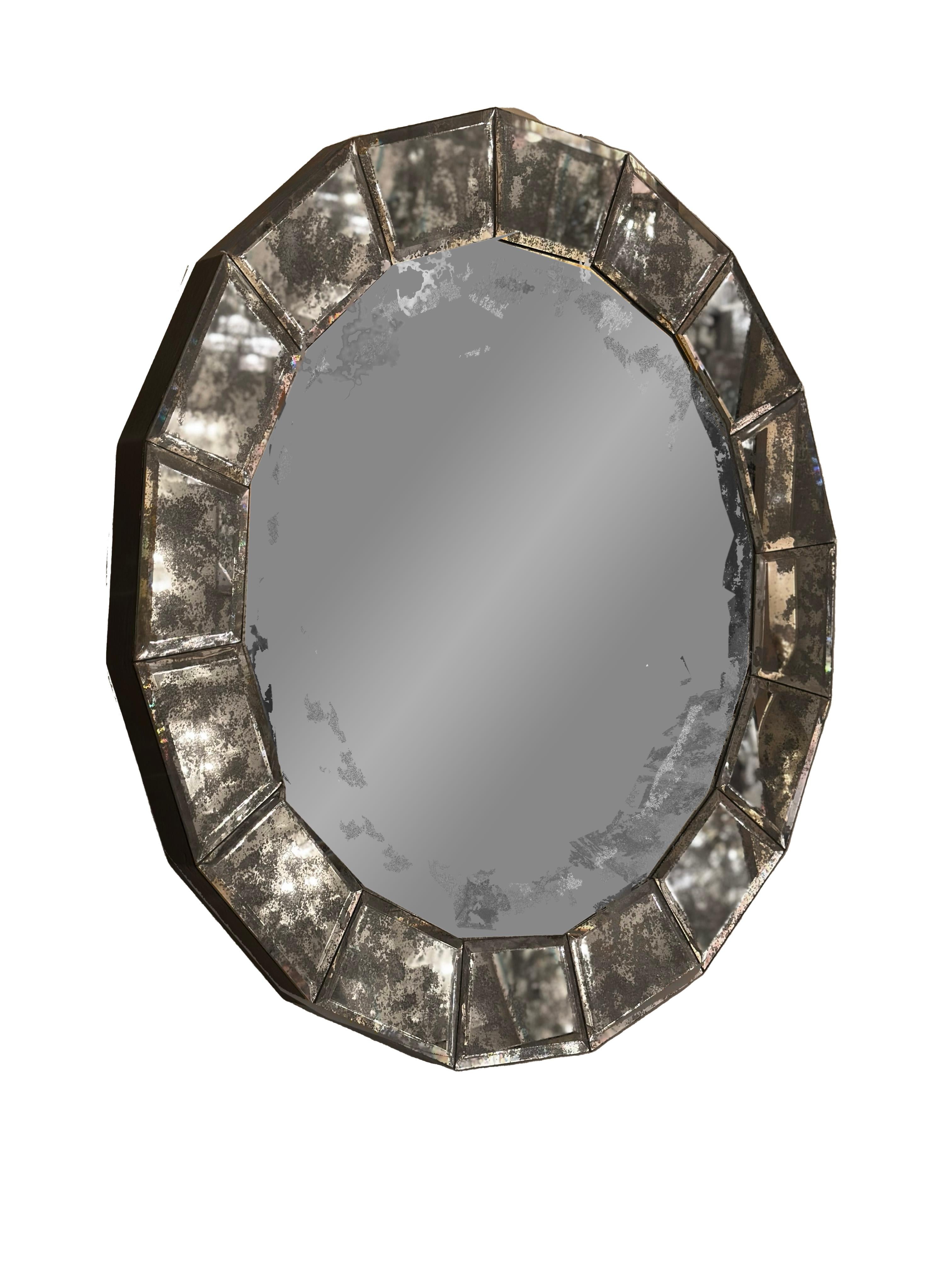 Belle Époque Specchio rotondo a segmenti Antique Mirror con cornice in vendita