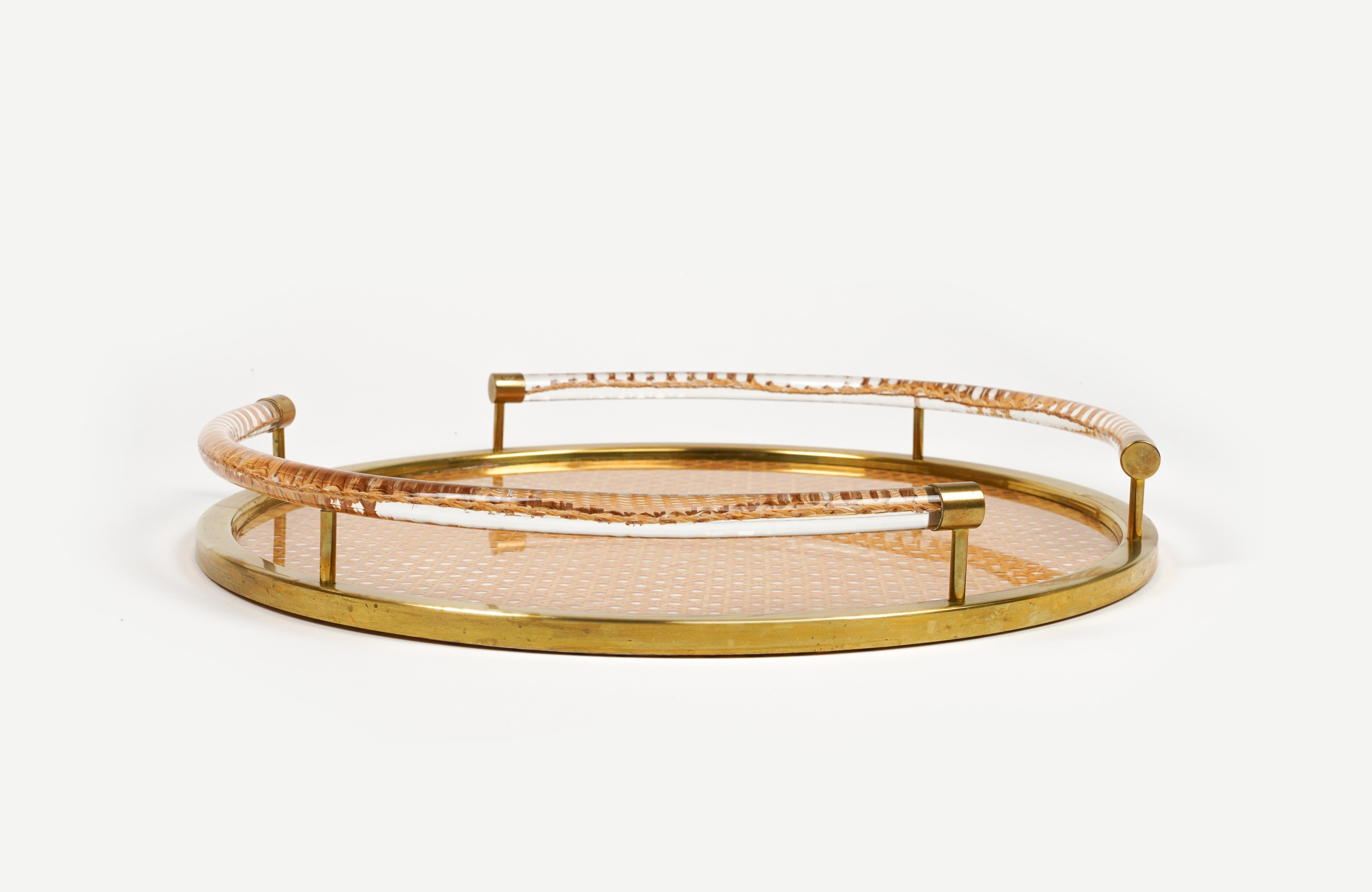 Round Serving Tray in Lucite, Rattan and Brass Christian Dior Style, Italy 1970s For Sale 2